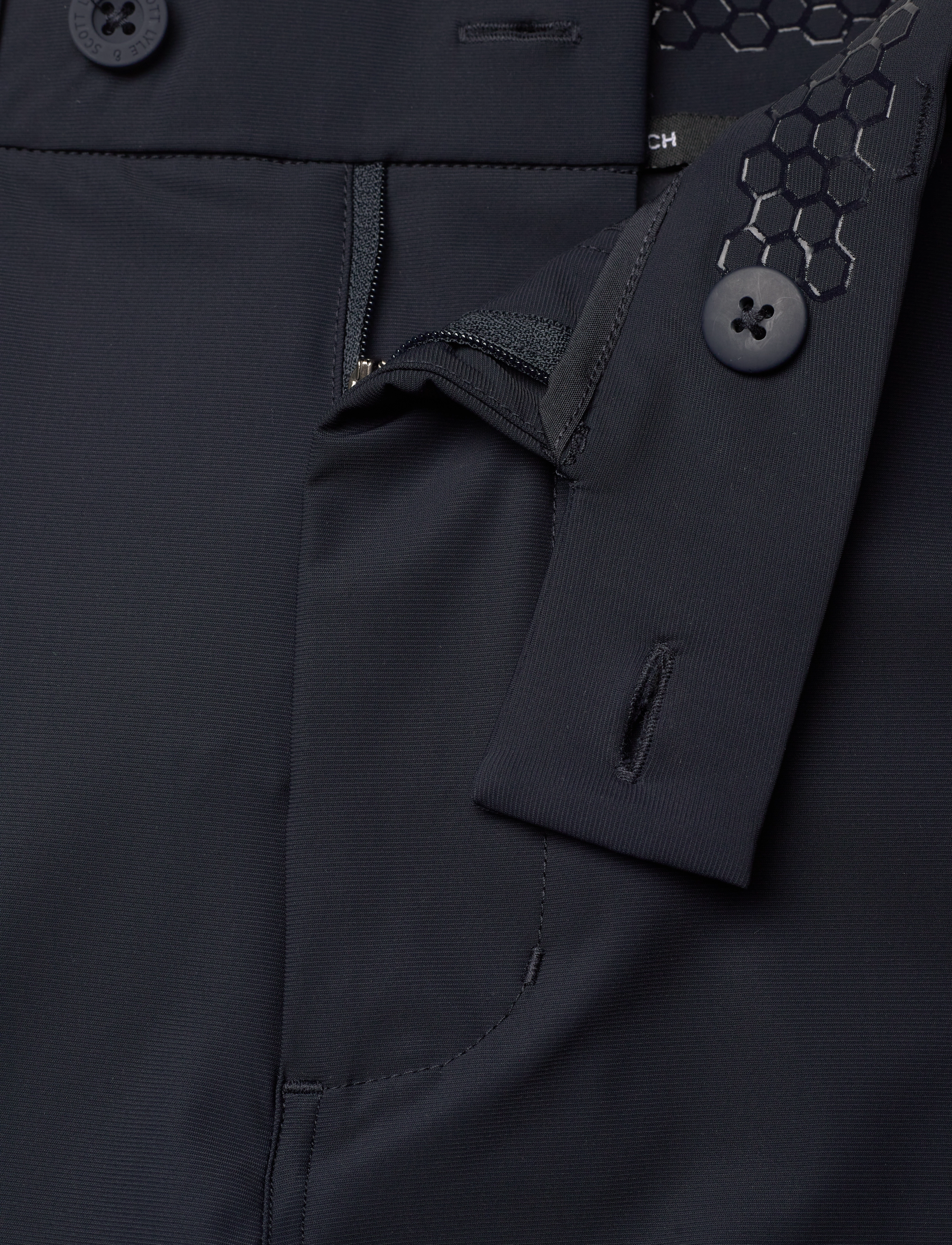 Lyle & Scott Sport - Airlight Trousers - z271 dark navy - 3