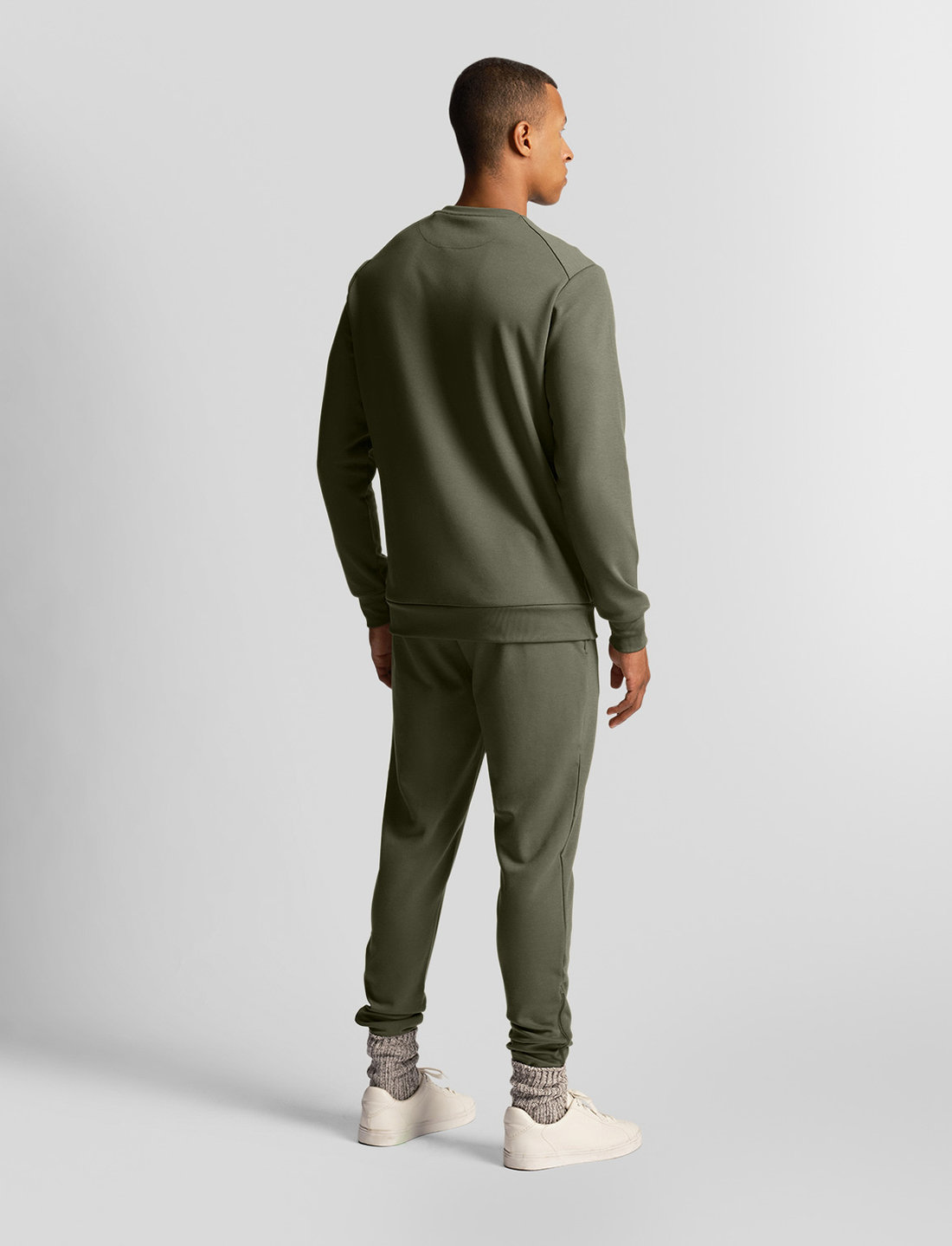 Tech discount fleece trackies