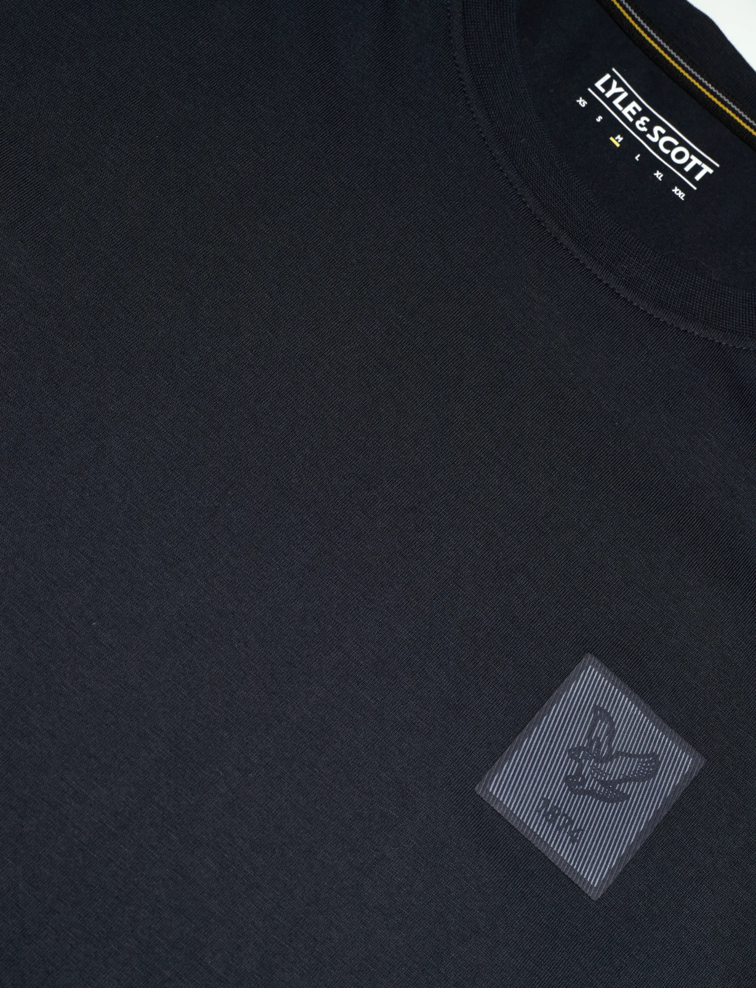 Lyle & Scott Sport - Rubberised Logo Graphic T-Shirt - z271 dark navy - 2
