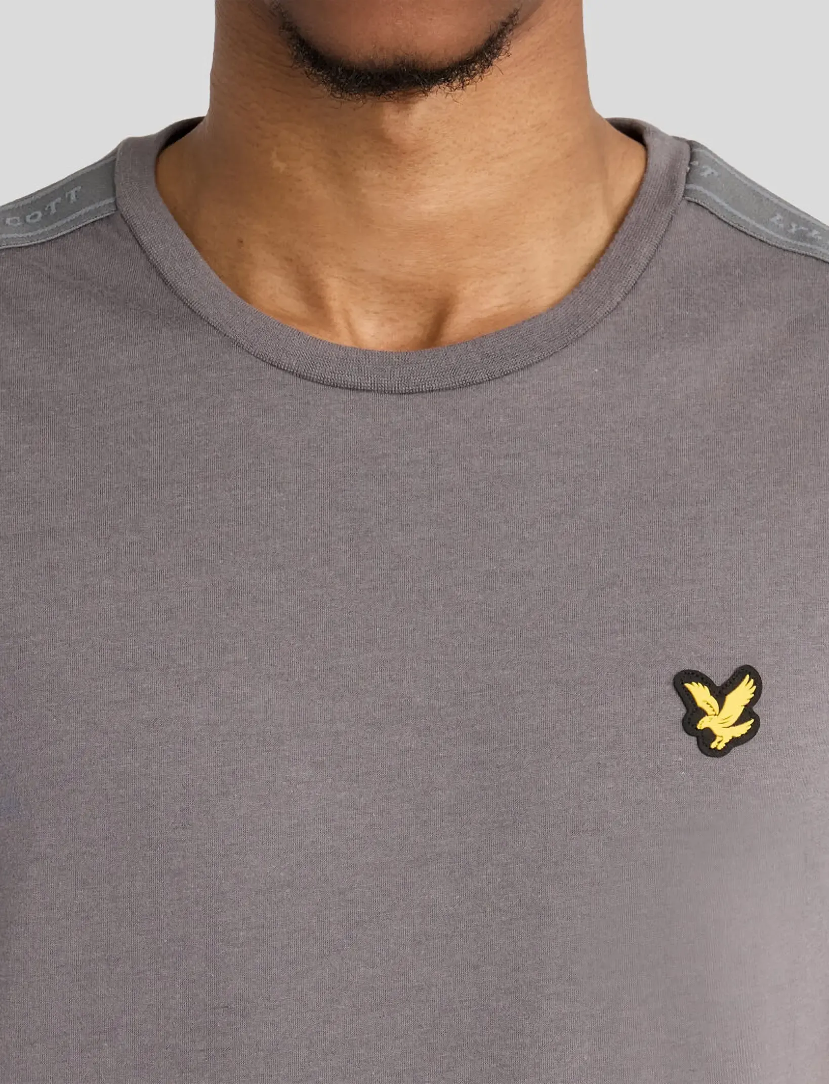 Lyle & Scott Sport Jacquard Tape T-Shirt herr – bild 4