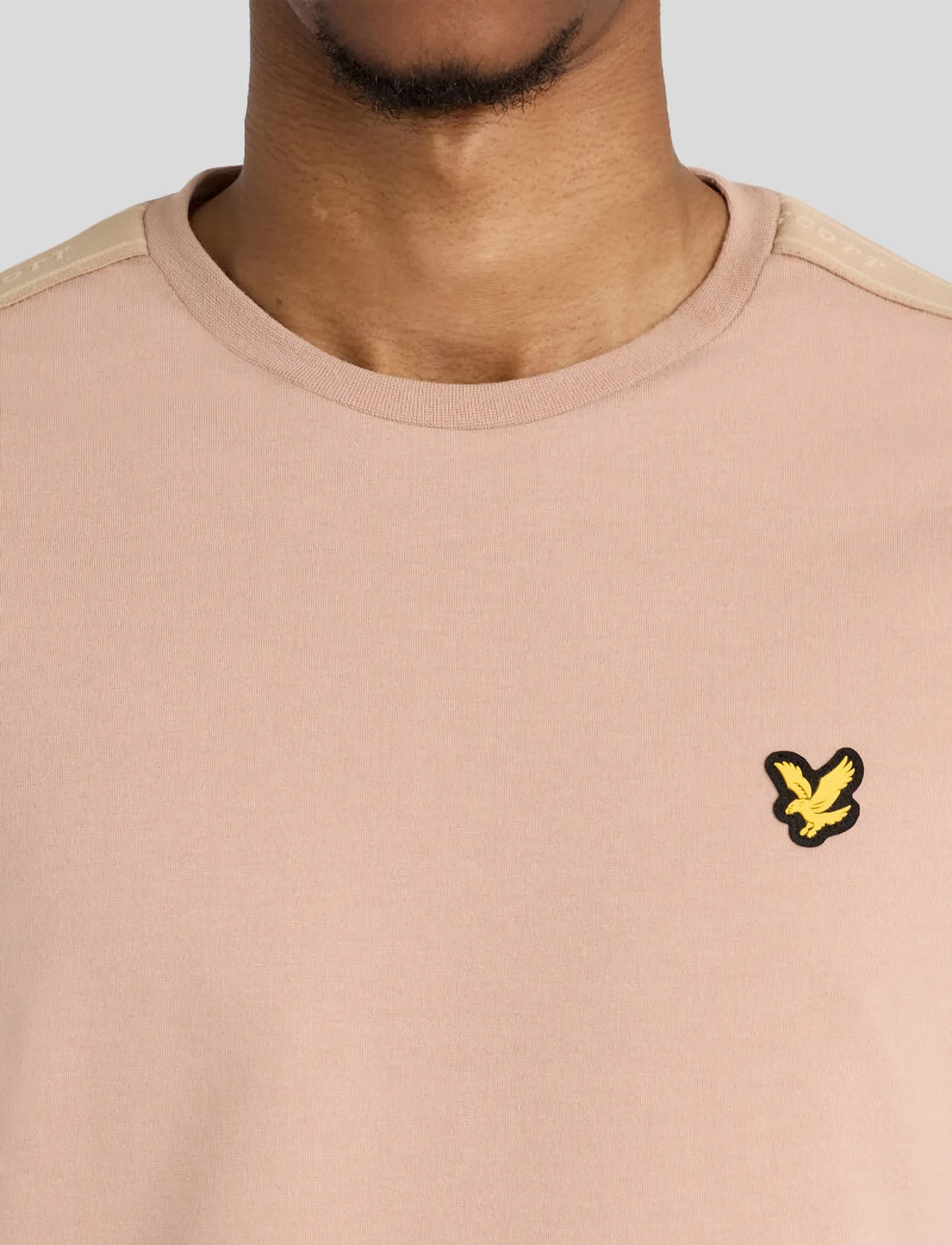 Lyle & Scott Sport Jacquard Tape T-Shirt herr – bild 4
