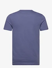 Lyle & Scott Sport - Martin SS T-Shirt - de laveste prisene - a10 storm blue - 1