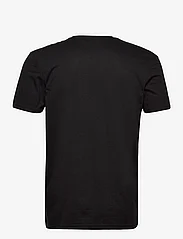 Lyle & Scott Sport - Martin SS T-Shirt - t-shirts - jet black - 2