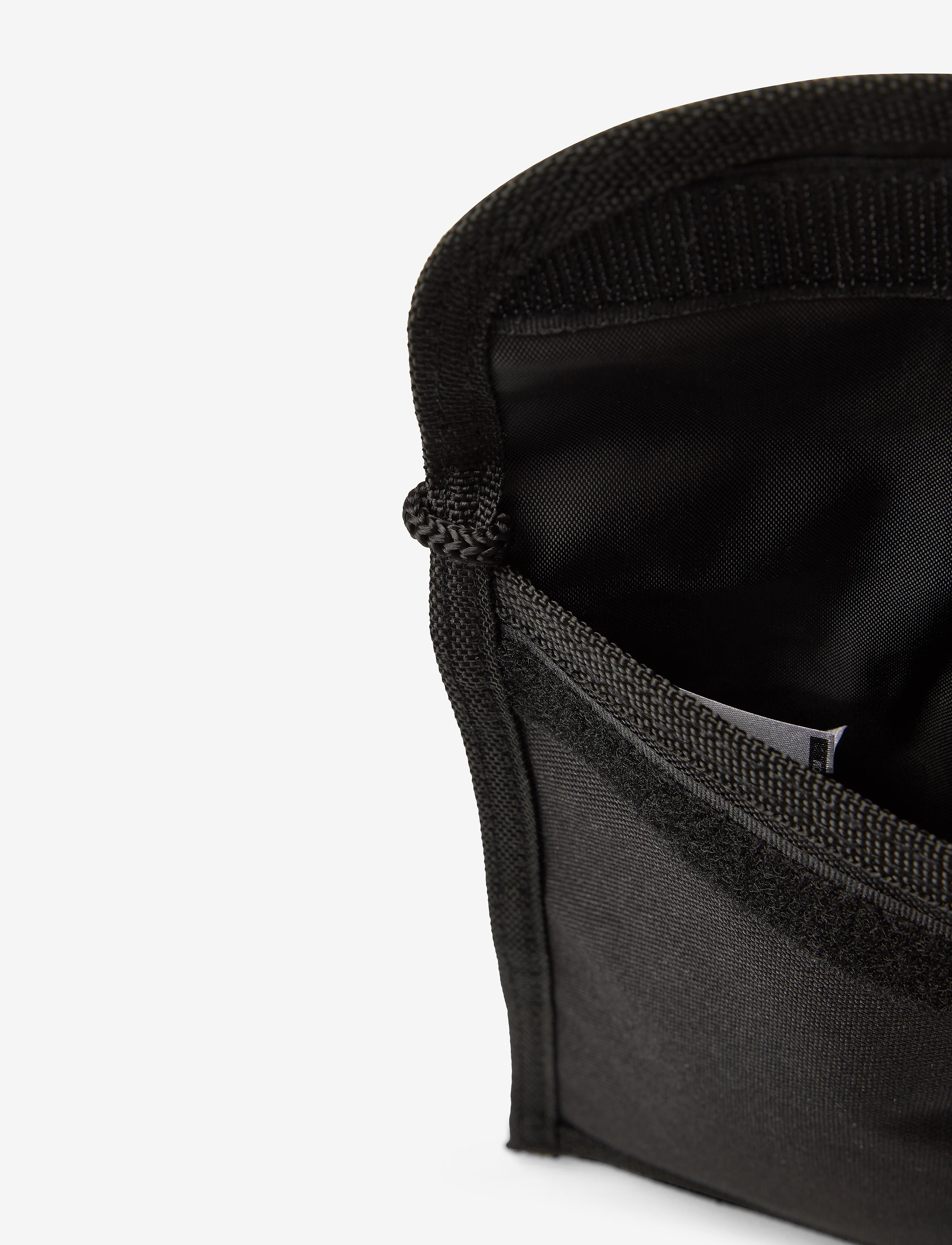 Lyle & Scott - Neck Pouch - true black - 3