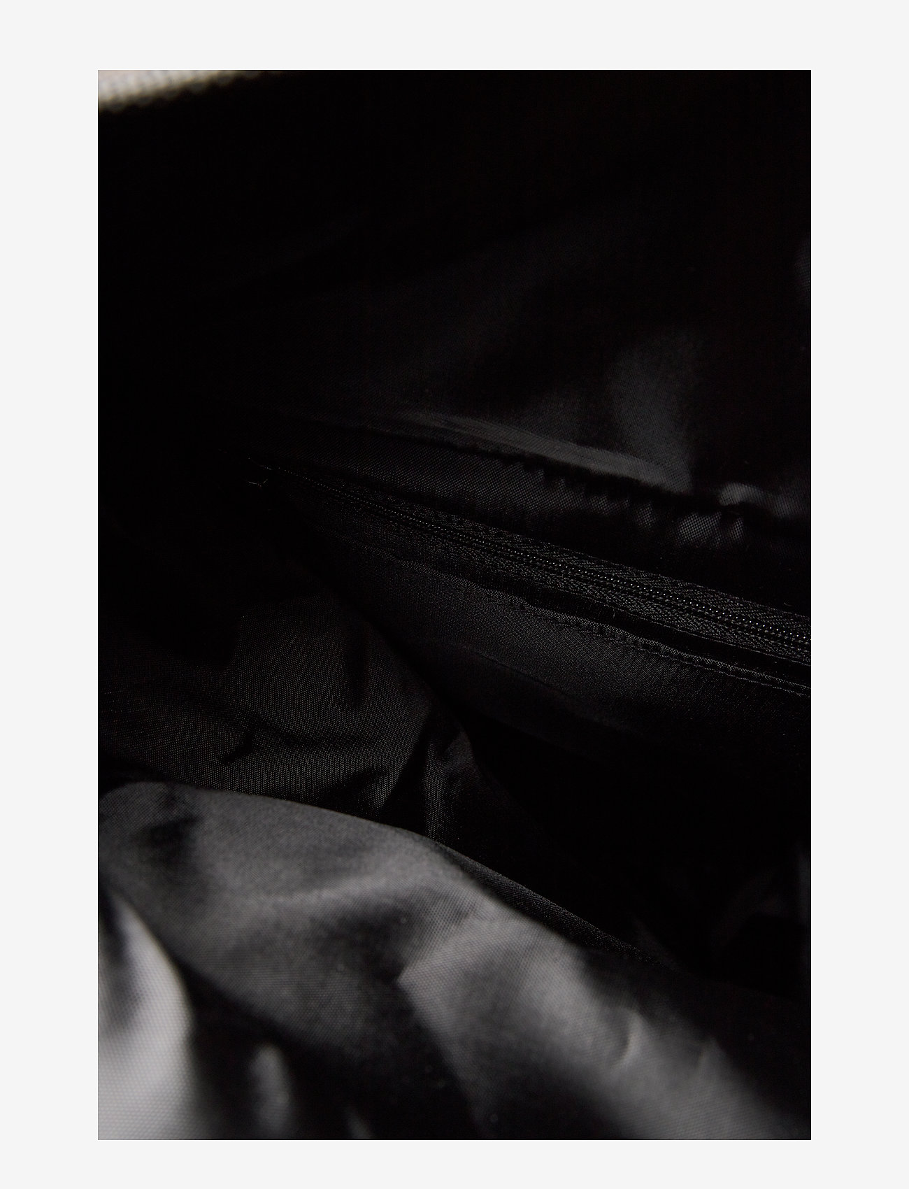 Lyle & Scott - Roll Top Backpack - true black - 4