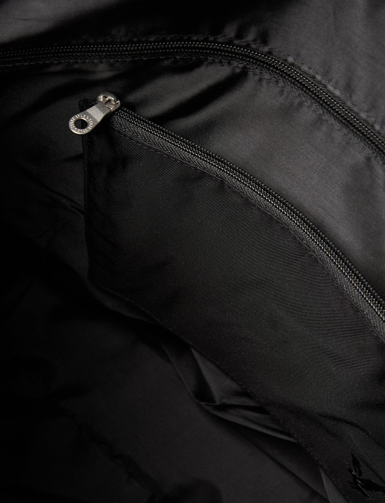 Lyle & Scott - Nylon Weekend Tote - true black - 3