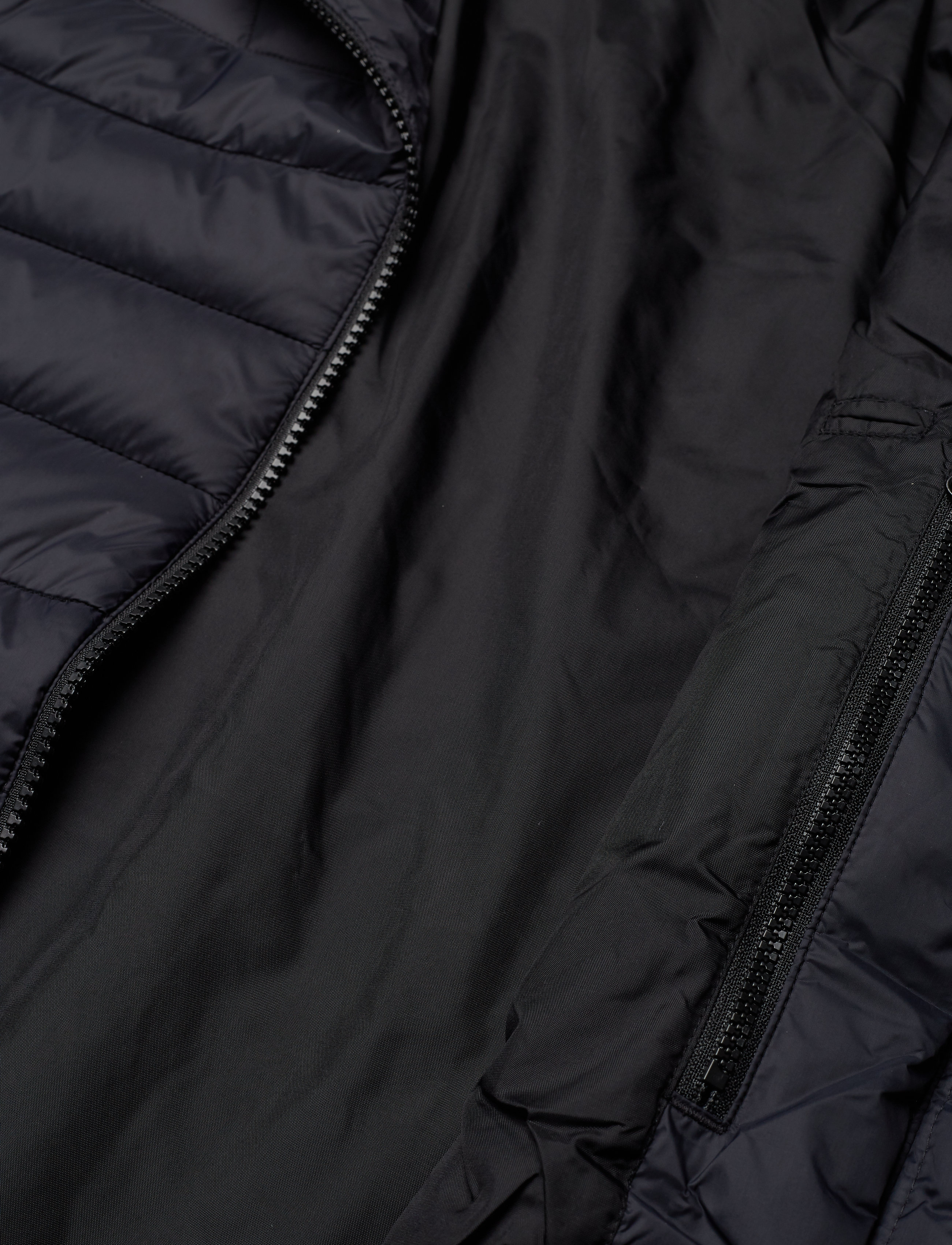 Lyle & Scott - Lightweight Quilted Jacket - true black - 5