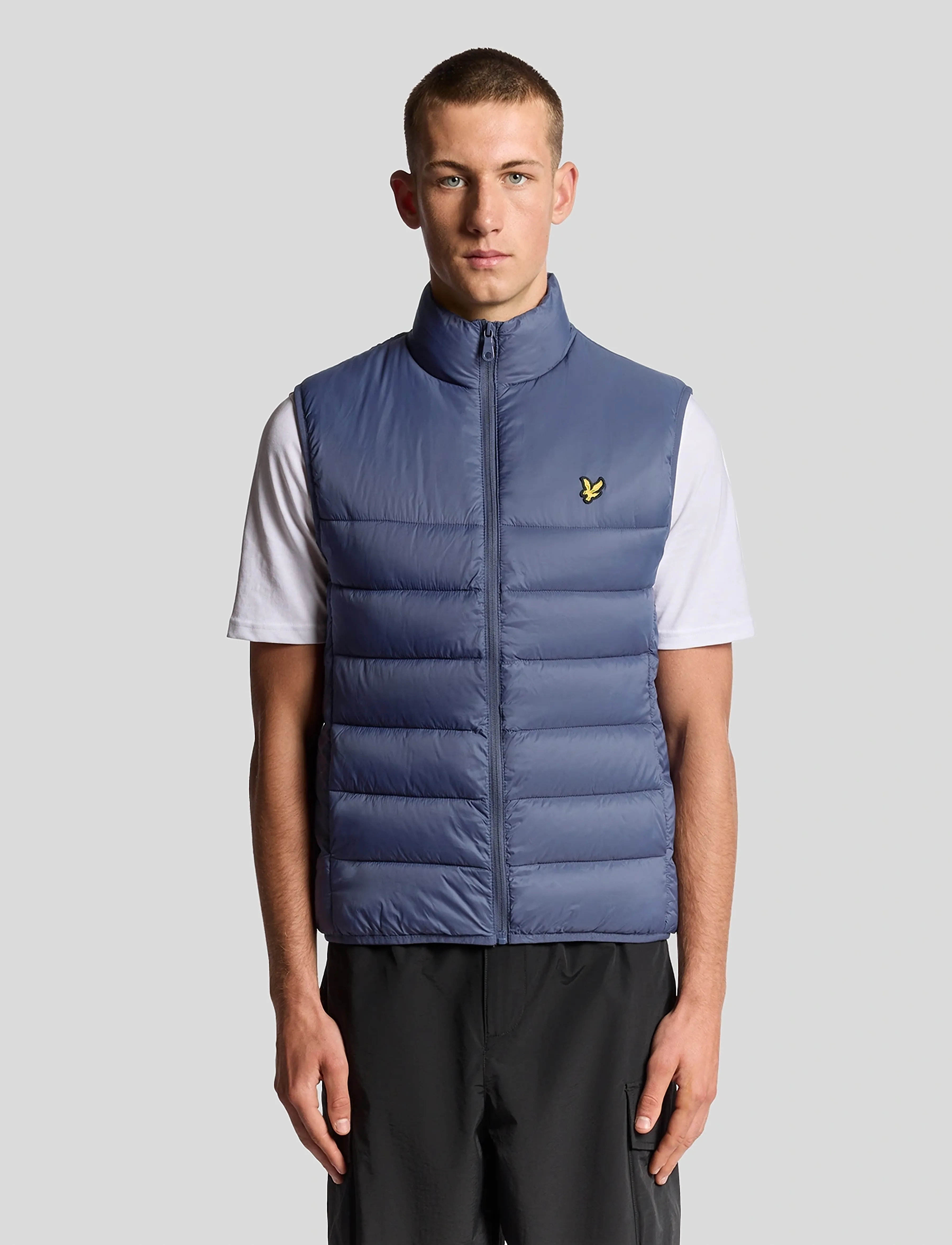 Lyle & Scott Wadded Gilet - Kleidung - X854 GRAYSTONE / navy
