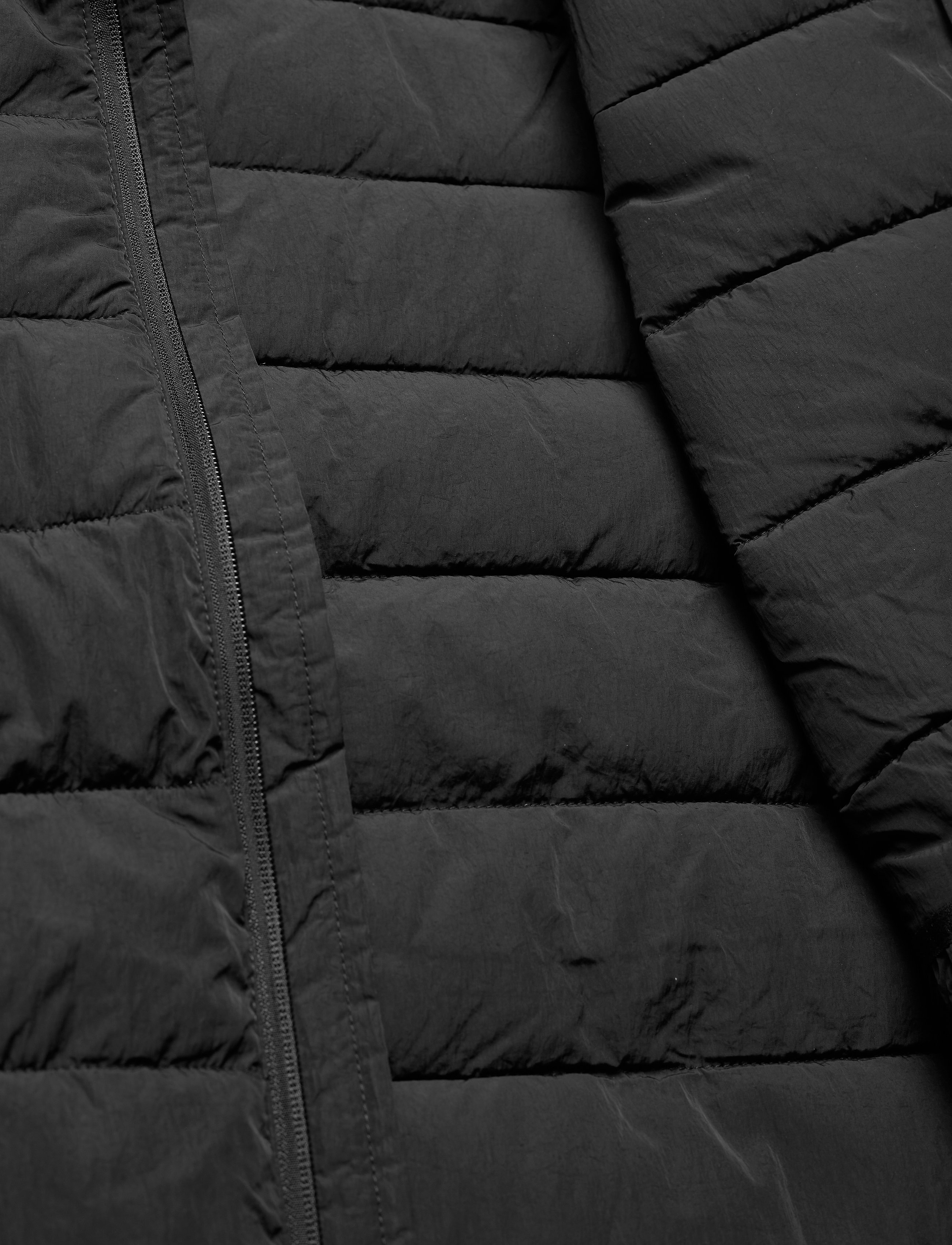 Lyle & Scott - Lightweight Puffer Jacket - jet black - 5