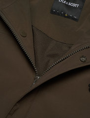 Lyle & Scott - Hooded Pocket Jacket - frühlingsjacken - olive - 6