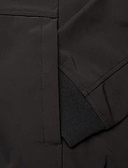 Lyle & Scott - Softshell Jacket - spring jackets - z865 jet black - 3