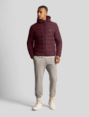 Lyle & Scott - Lightweight Puffer Jacket - winter jackets - burgundy - 3