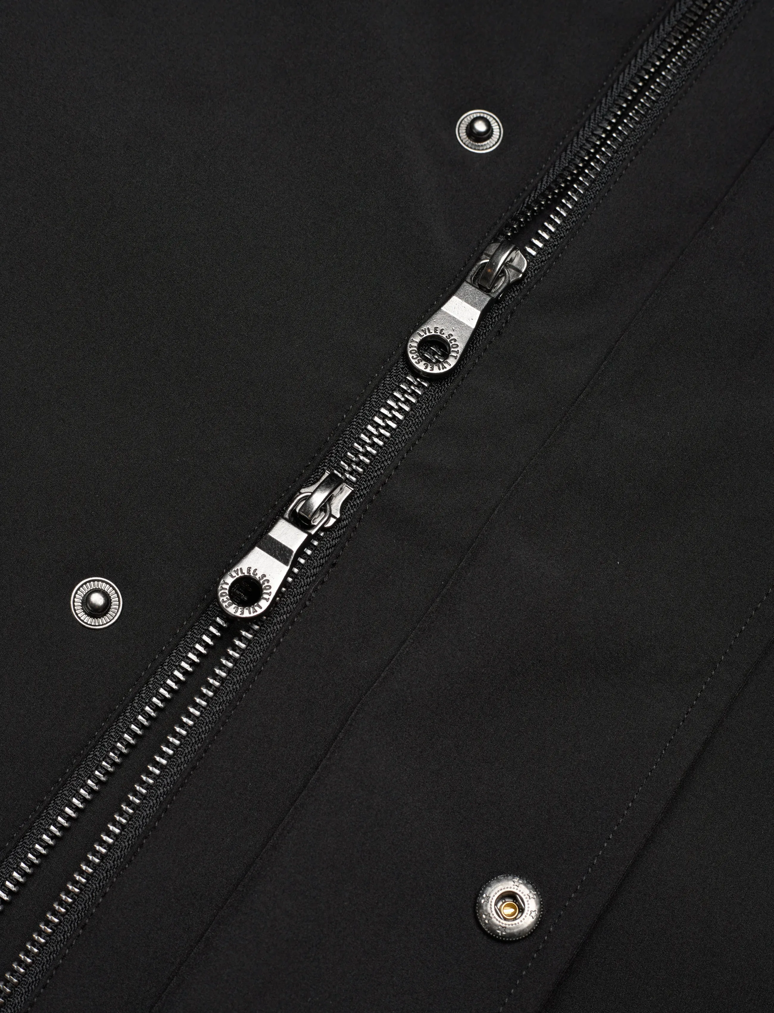 Lyle & Scott - Softshell Work Jacket - spring jackets - z865 jet black - 4