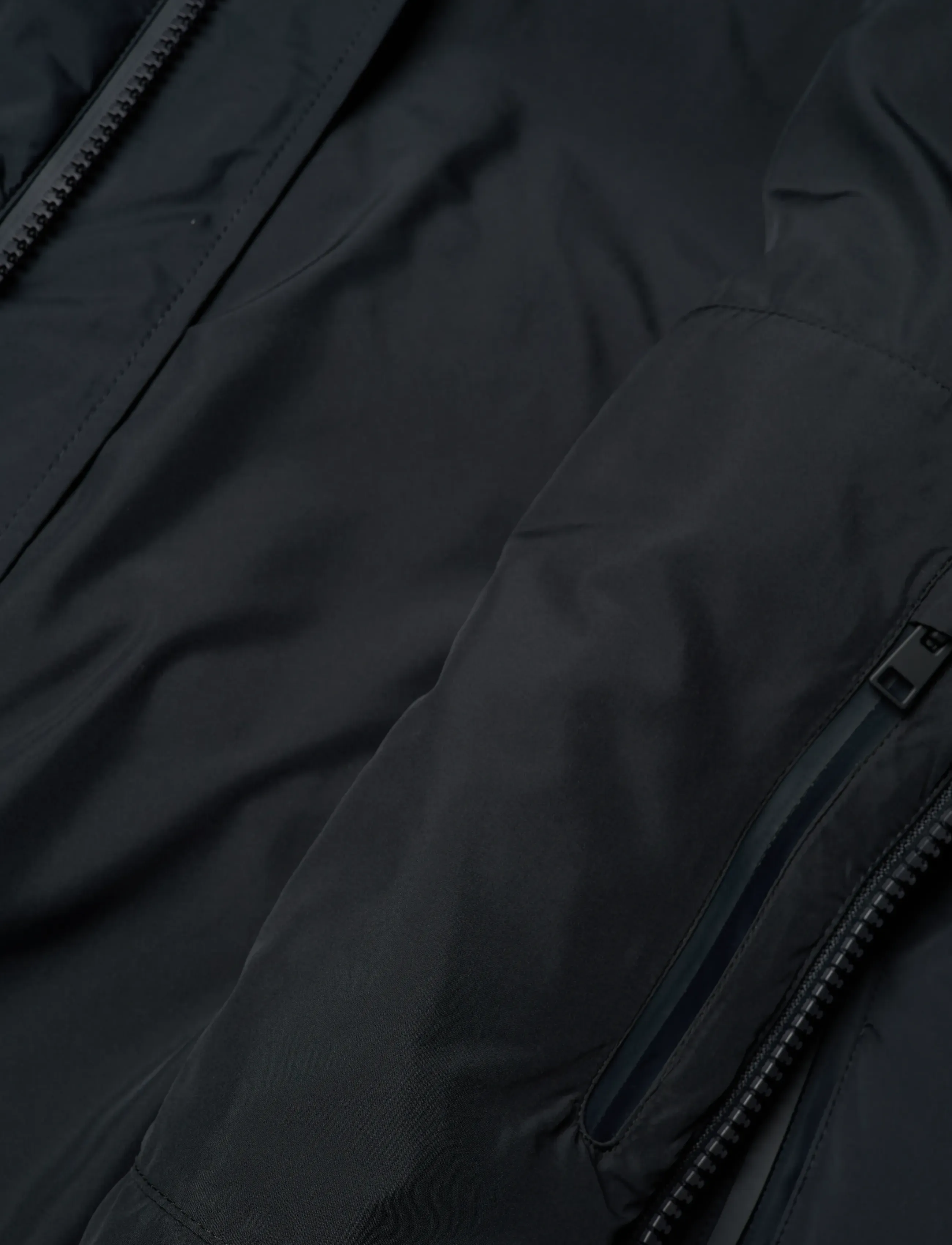 Lyle & Scott - Welded Longline Puffer Jacket - jackets - z865 jet black - 4