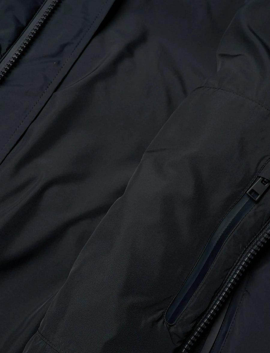 Lyle & Scott - Welded Longline Puffer Jacket - daunenjacken - z865 jet black - 4