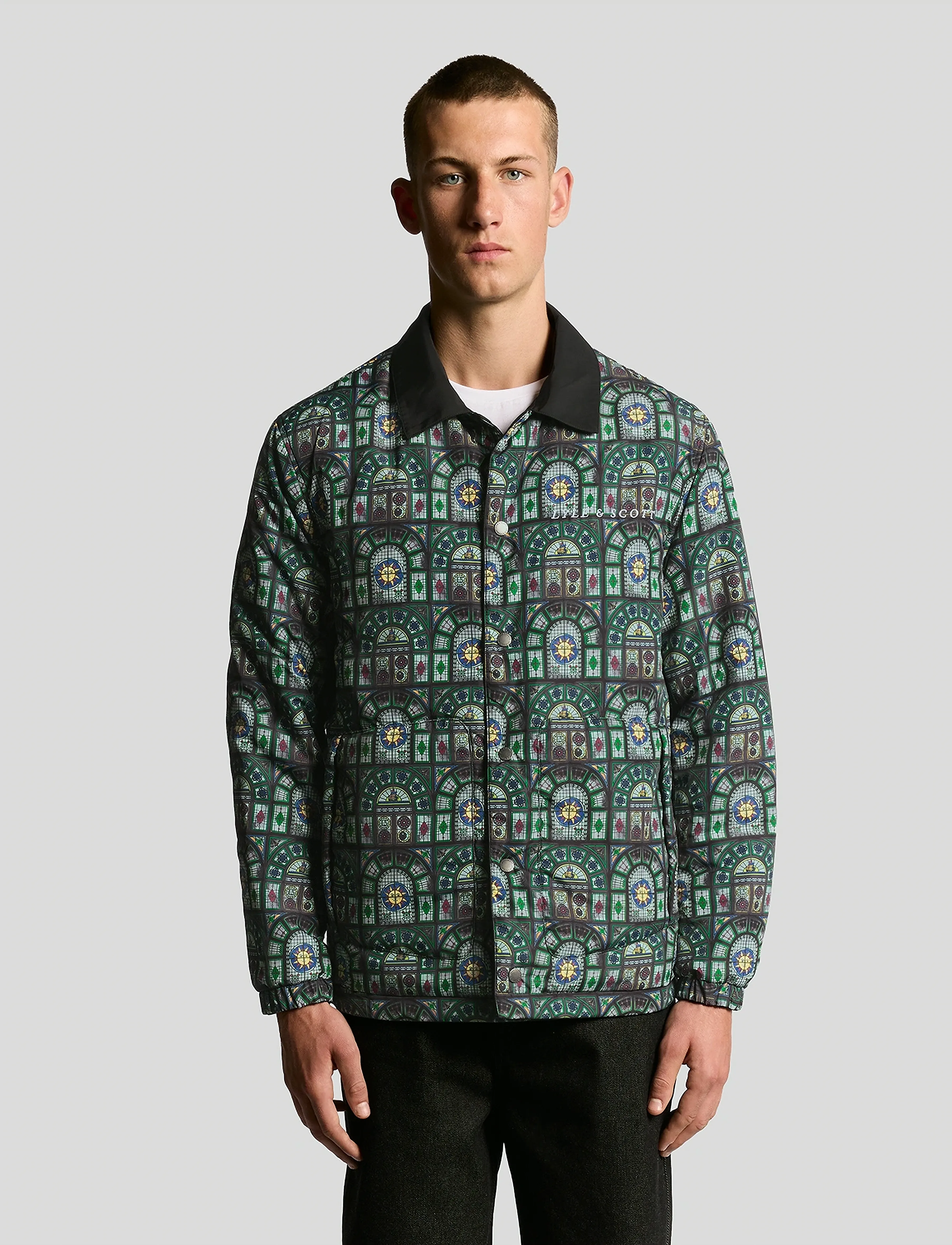 Lyle & Scott Reversible Printed Jacket, Vendbar Printet Coach Jakke, Sort, Str: XL