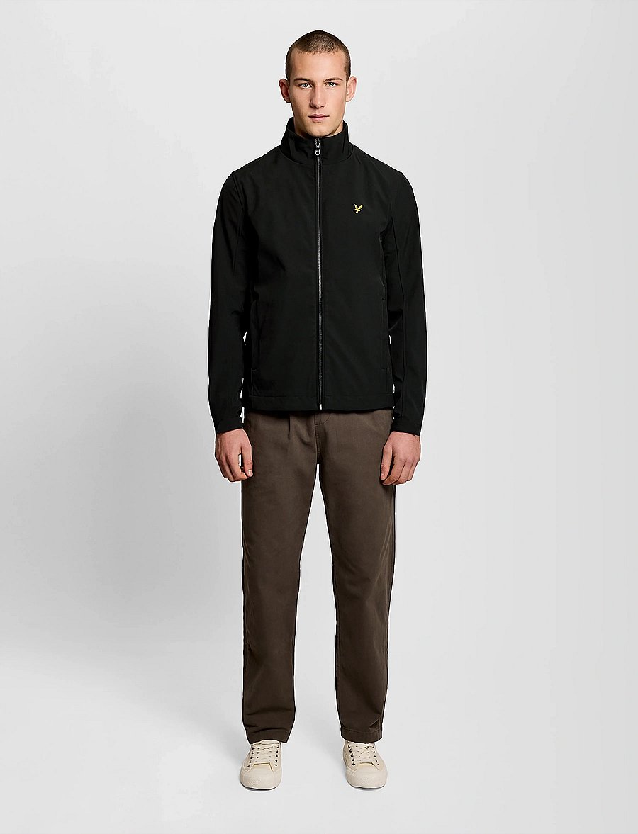 Lyle & Scott - Mesh Back Softshell Funnel Neck Jacket - fall jackets - z865 jet black - 5