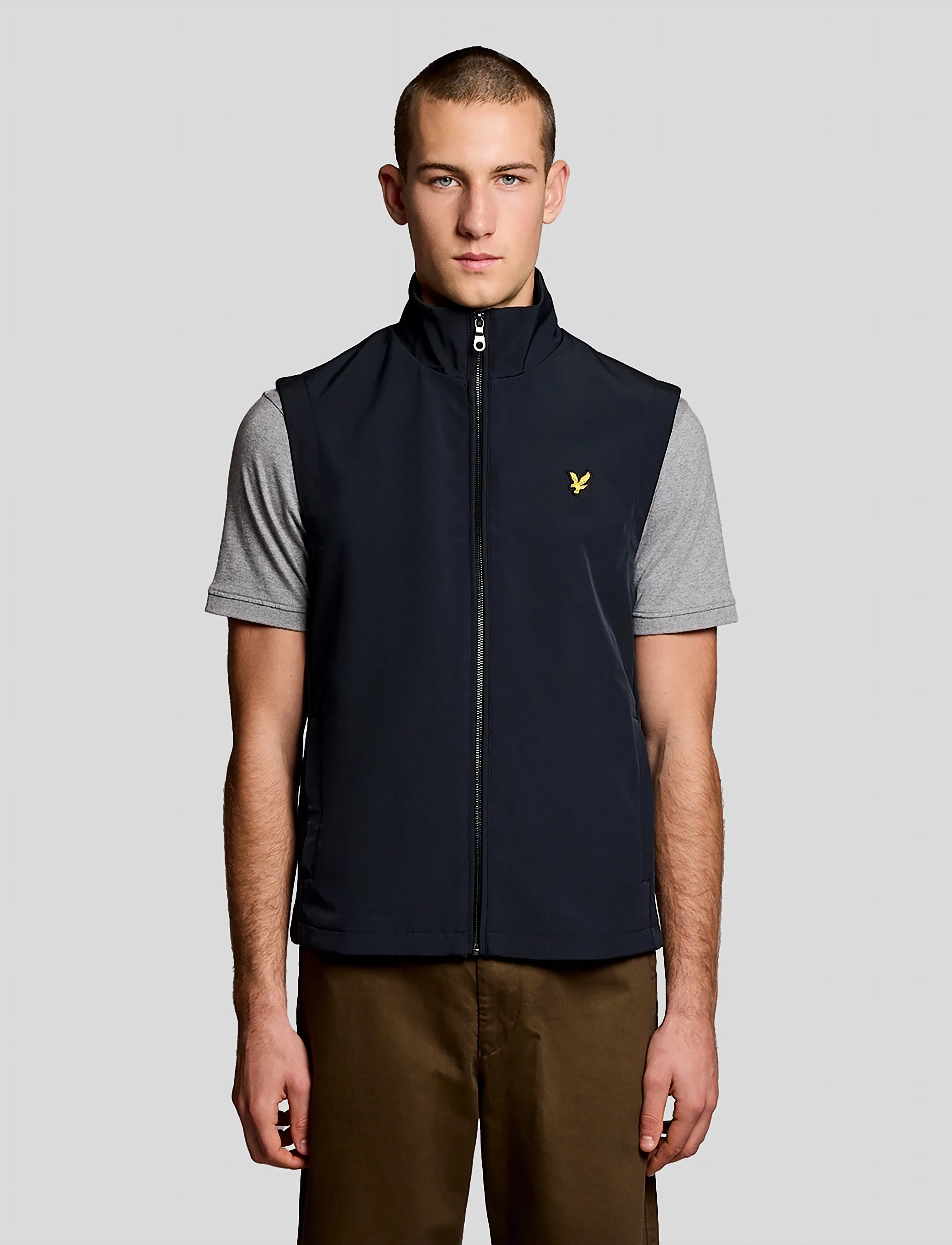 Lyle & Scott Mesh Back Softshell Funnel Neck Gilet, S, Sport Oberbekleidung, Marineblau - Westen, Männerswear