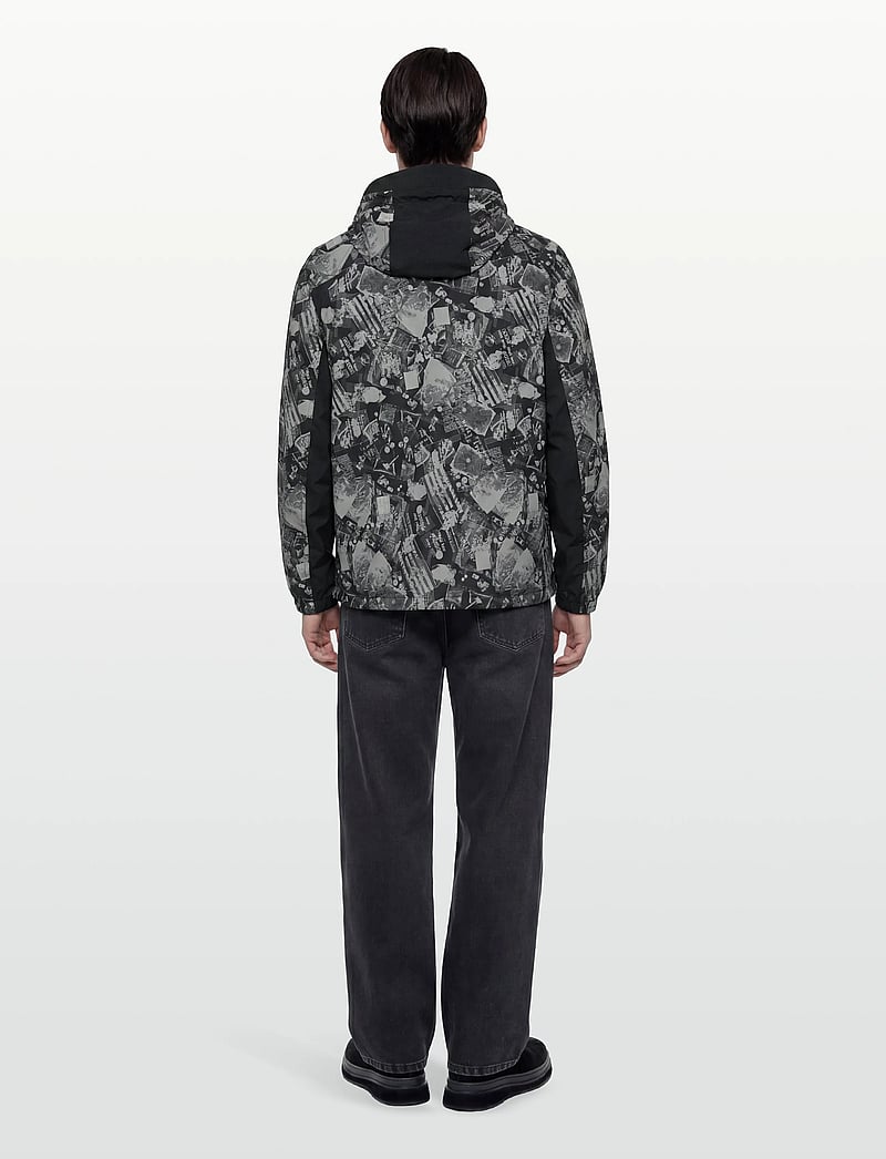 Lyle & Scott - Printed Smock Jacket - anoraks - z865 jet black - 4