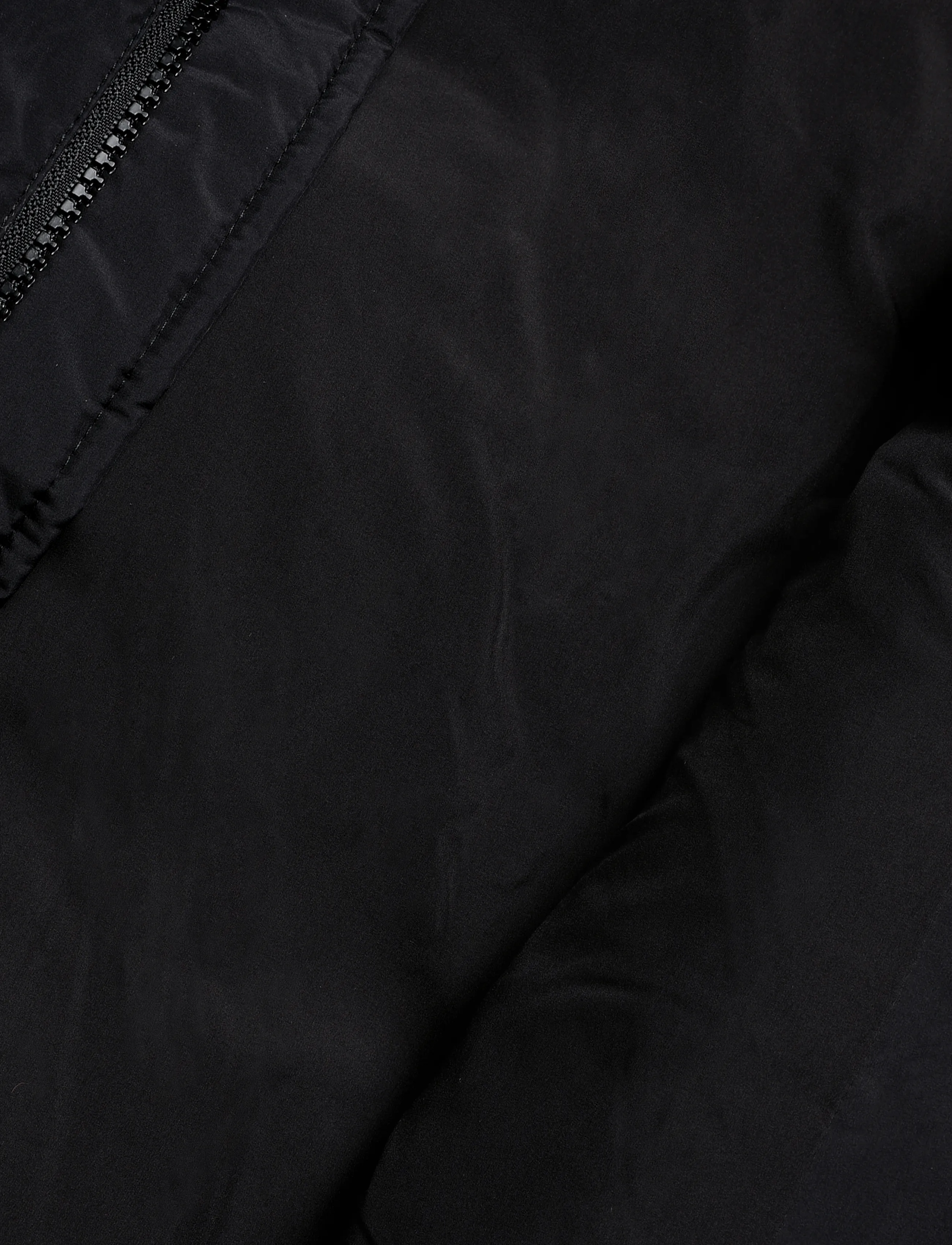 Lyle & Scott - Funnel Neck Puffer Gilet - vests - jet black - 4