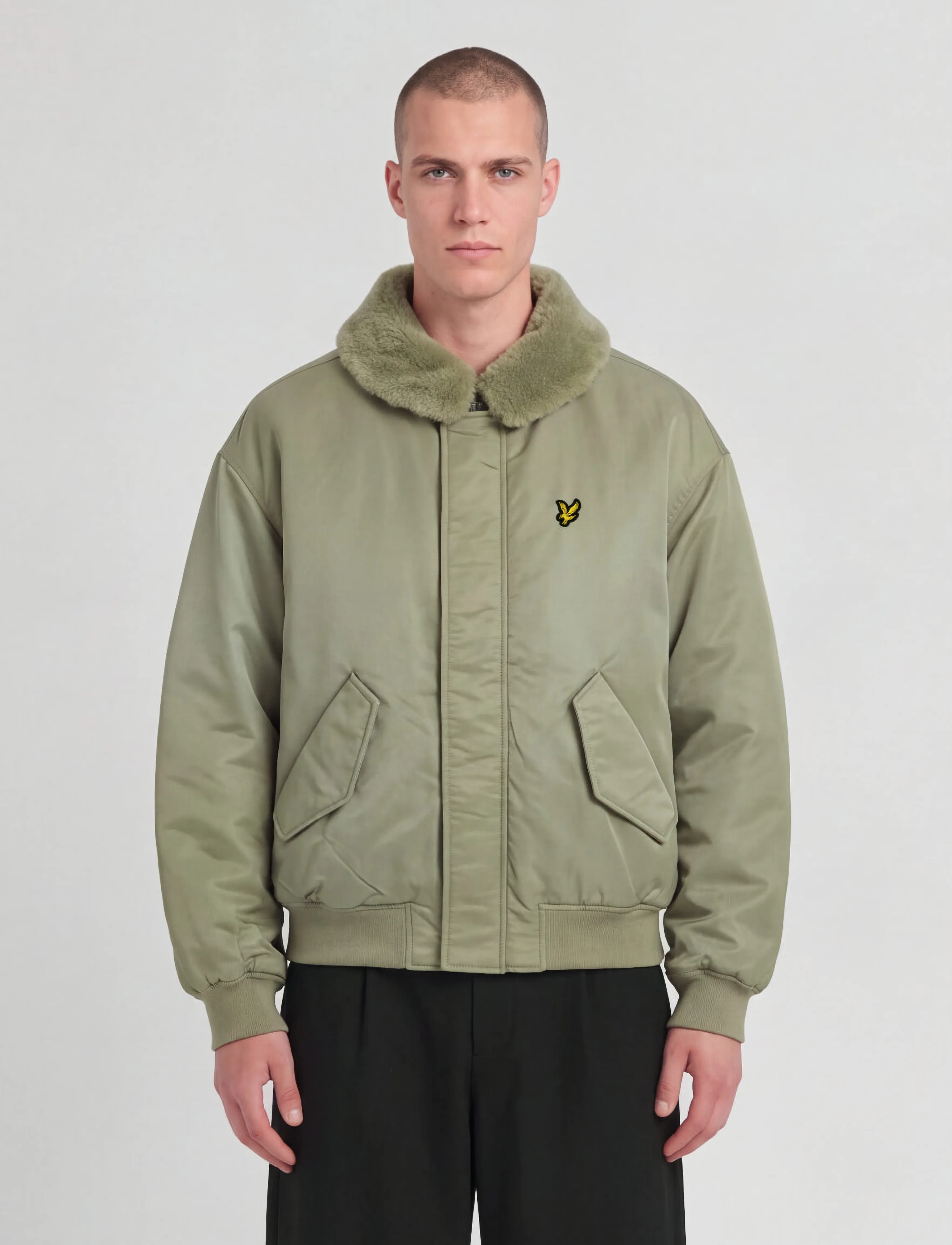 Lyle & Scott Hooded Flight Jacket - Kleidung - KHAKI SMOKE / khaki/green
