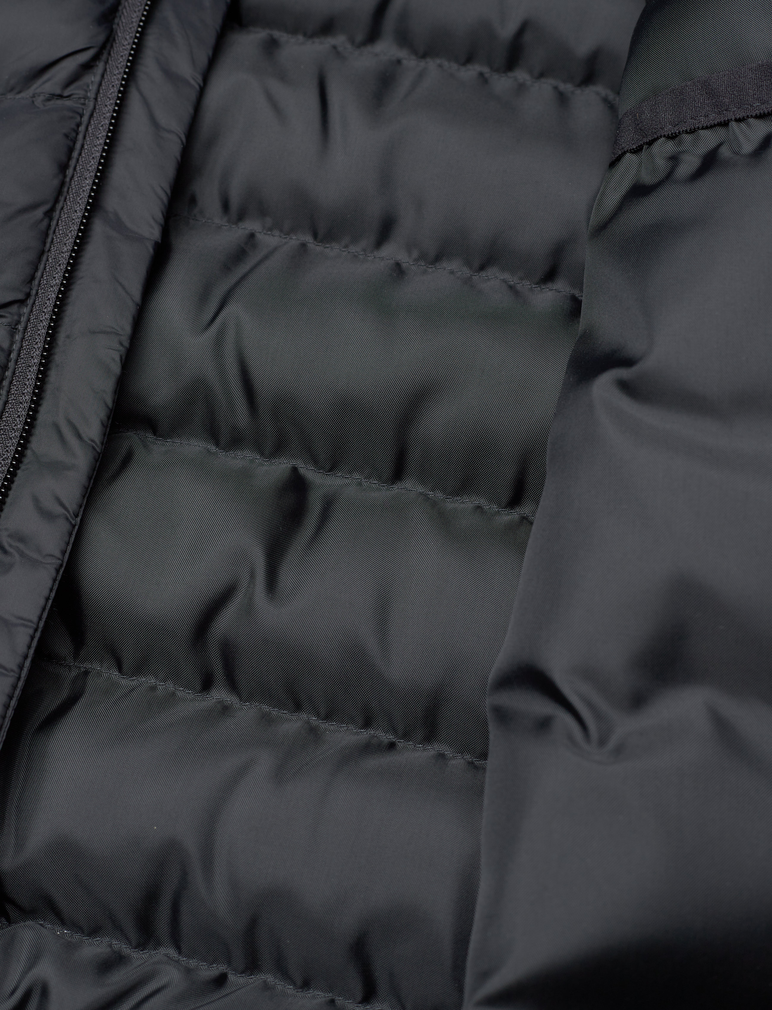 Lyle & Scott - Lightweight Puffer Jacket - puffer & padded - jet black - 3