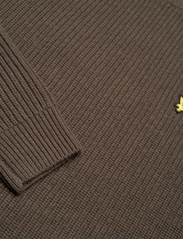 Lyle & Scott - Shaker Stitch Mock Neck Jumper - basic knitwear - w485 olive - 2