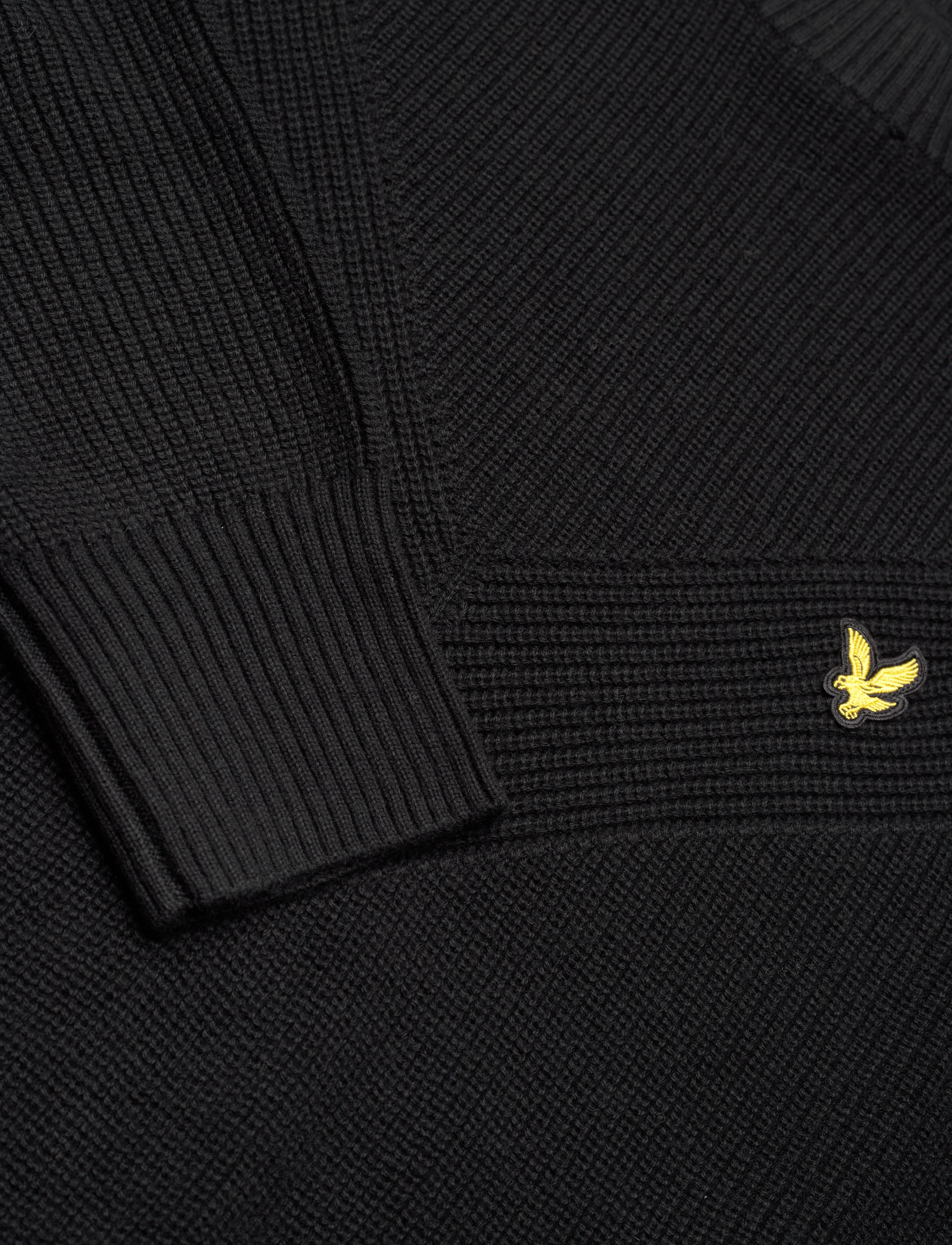 Lyle & Scott - Chevron Knit - x002 black ice - 2