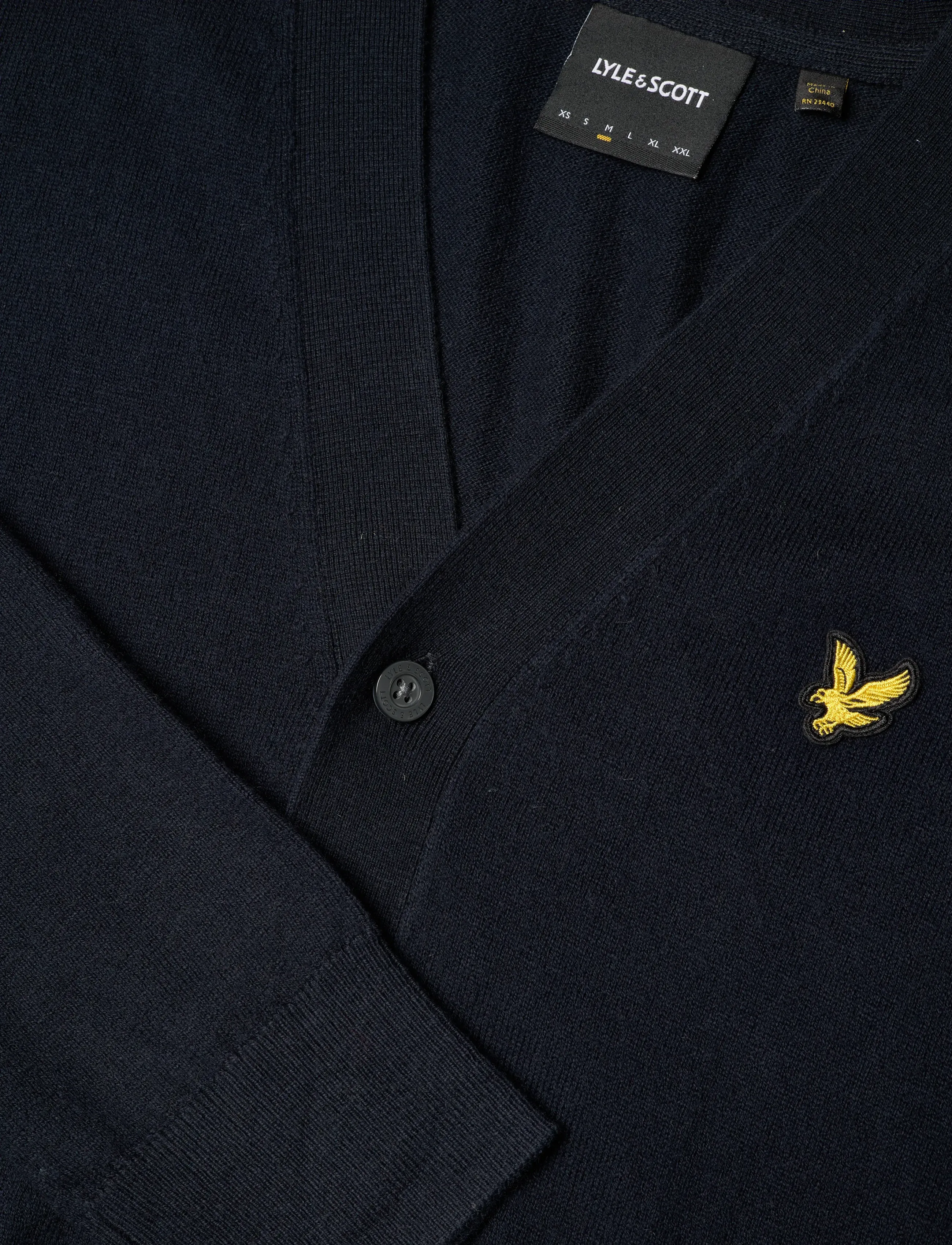 Lyle & Scott - Cotton Merino V Neck Cardigan - z271 dark navy - 2