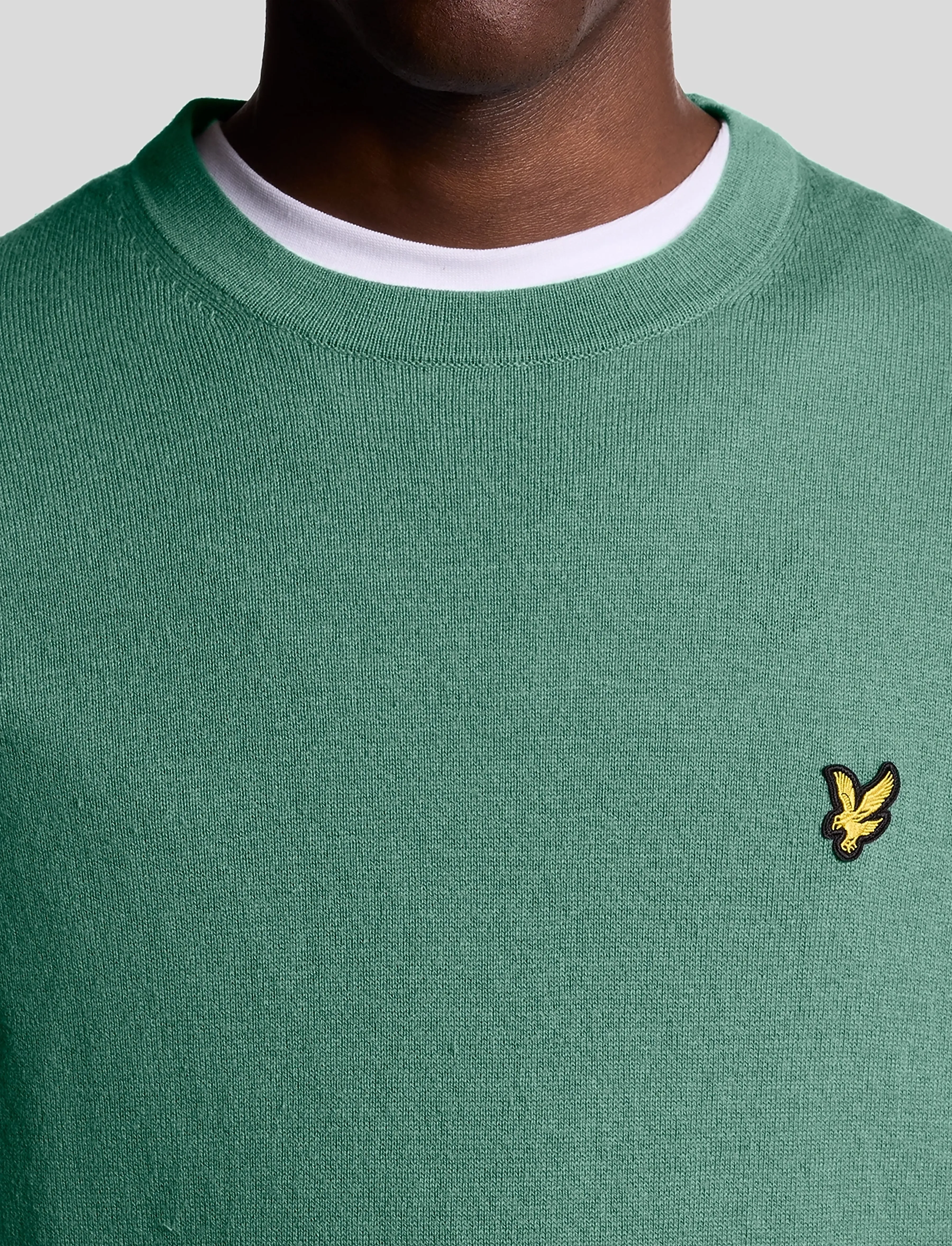 Lyle & Scott - Cotton Merino Crew Neck Jumper - trøjer - x870 agave green - 4