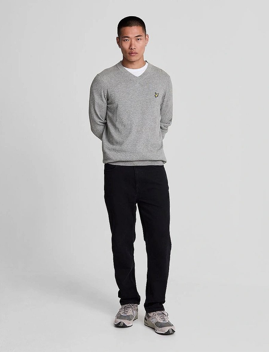 Lyle & Scott - Cotton Merino V Neck Jumper - v-kaelusega - t28 mid grey marl - 4