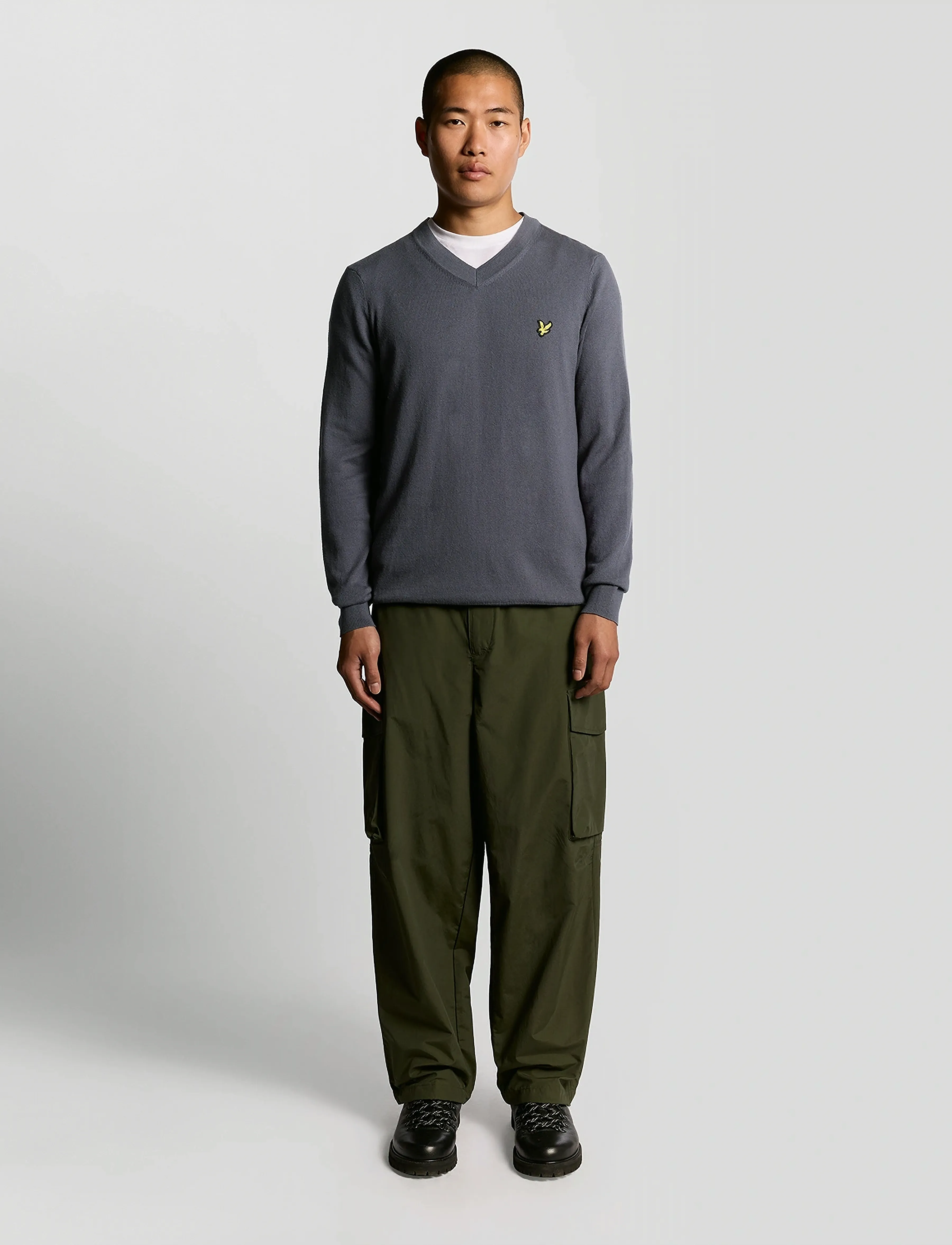 Lyle & Scott - Cotton Merino V Neck Jumper - v-hals - x854 graystone - 4