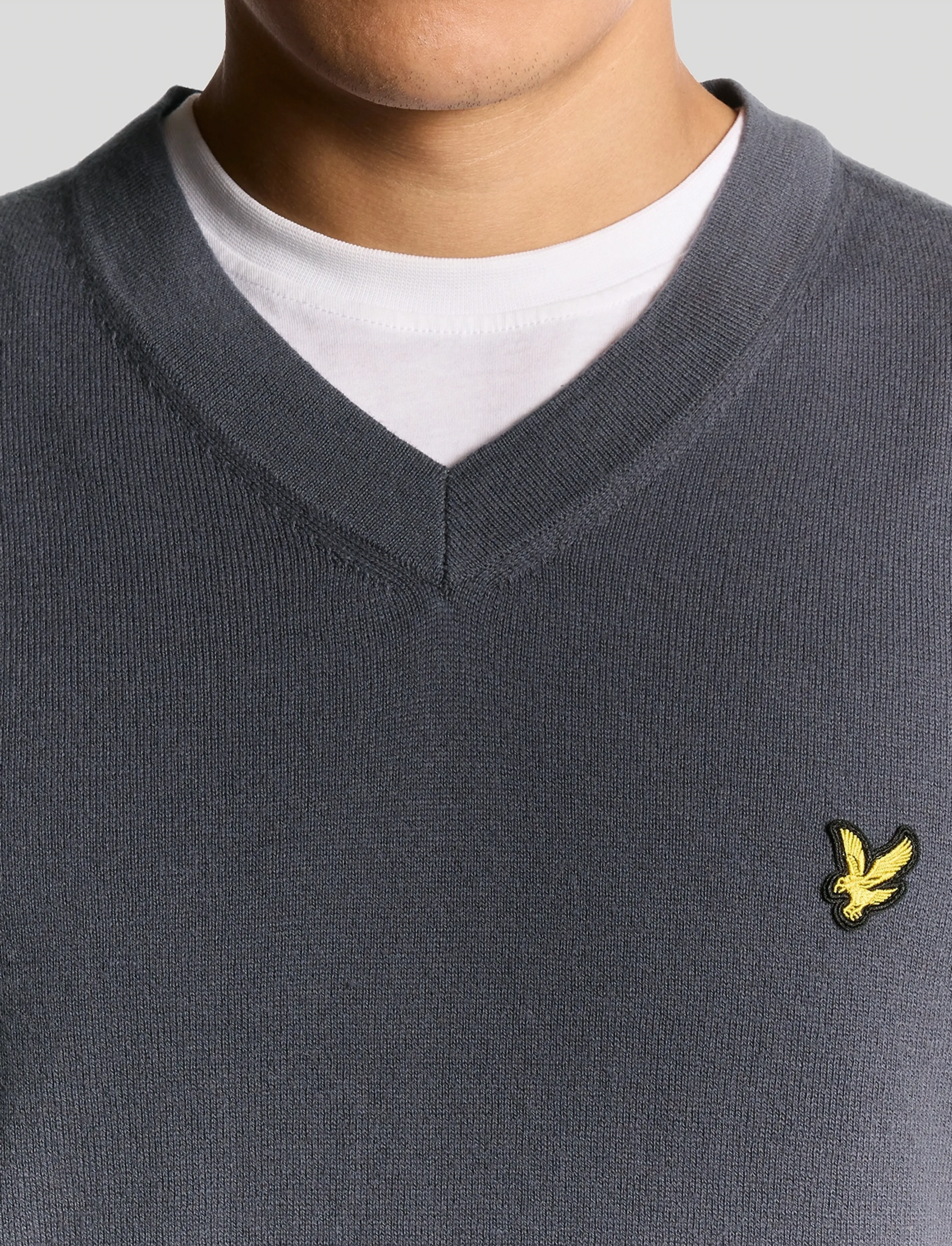 Lyle & Scott - Cotton Merino V Neck Jumper - v-hals - x854 graystone - 5