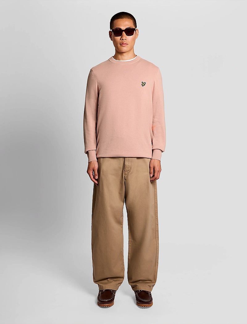 Lyle & Scott - Cotton Crew Neck Jumper - rund hals - y120 pink grapefruit - 4