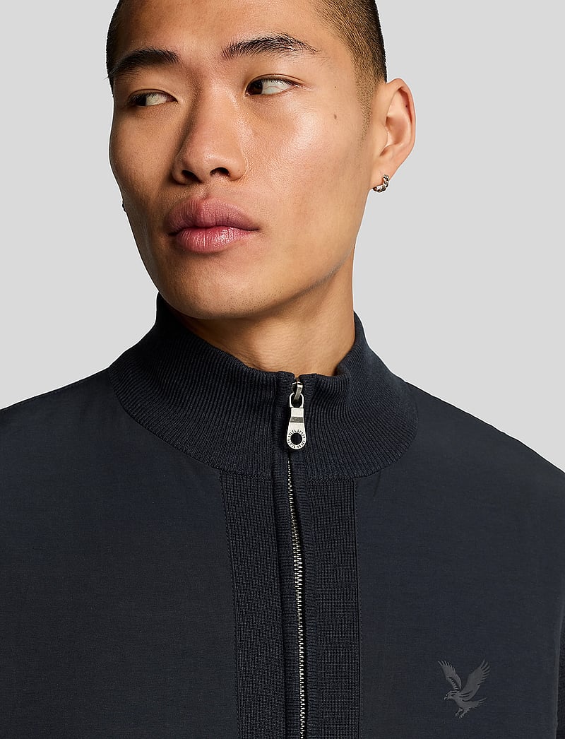 Lyle & Scott - Milano Hybrid Full Zip Knitted Jacket - hübriidjoped - z271 dark navy - 5