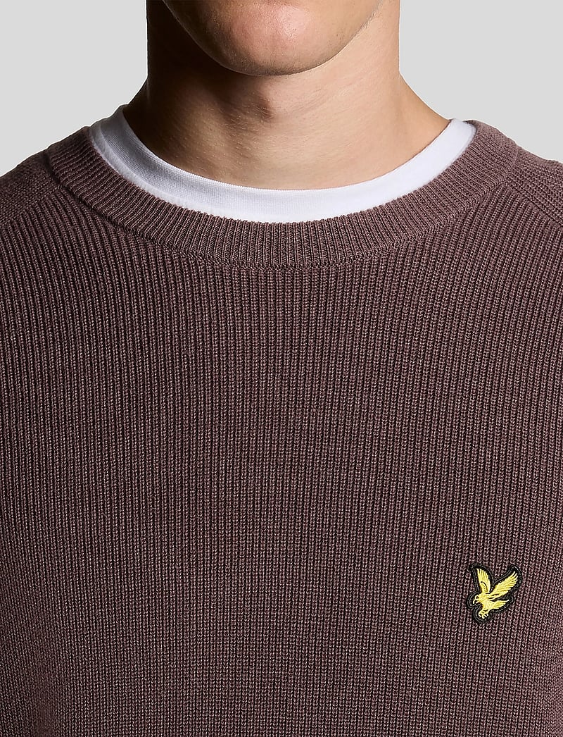 Lyle & Scott - Engineered Rib Crew Neck - megztiniai su apvalia apykakle - x863 espresso - 4