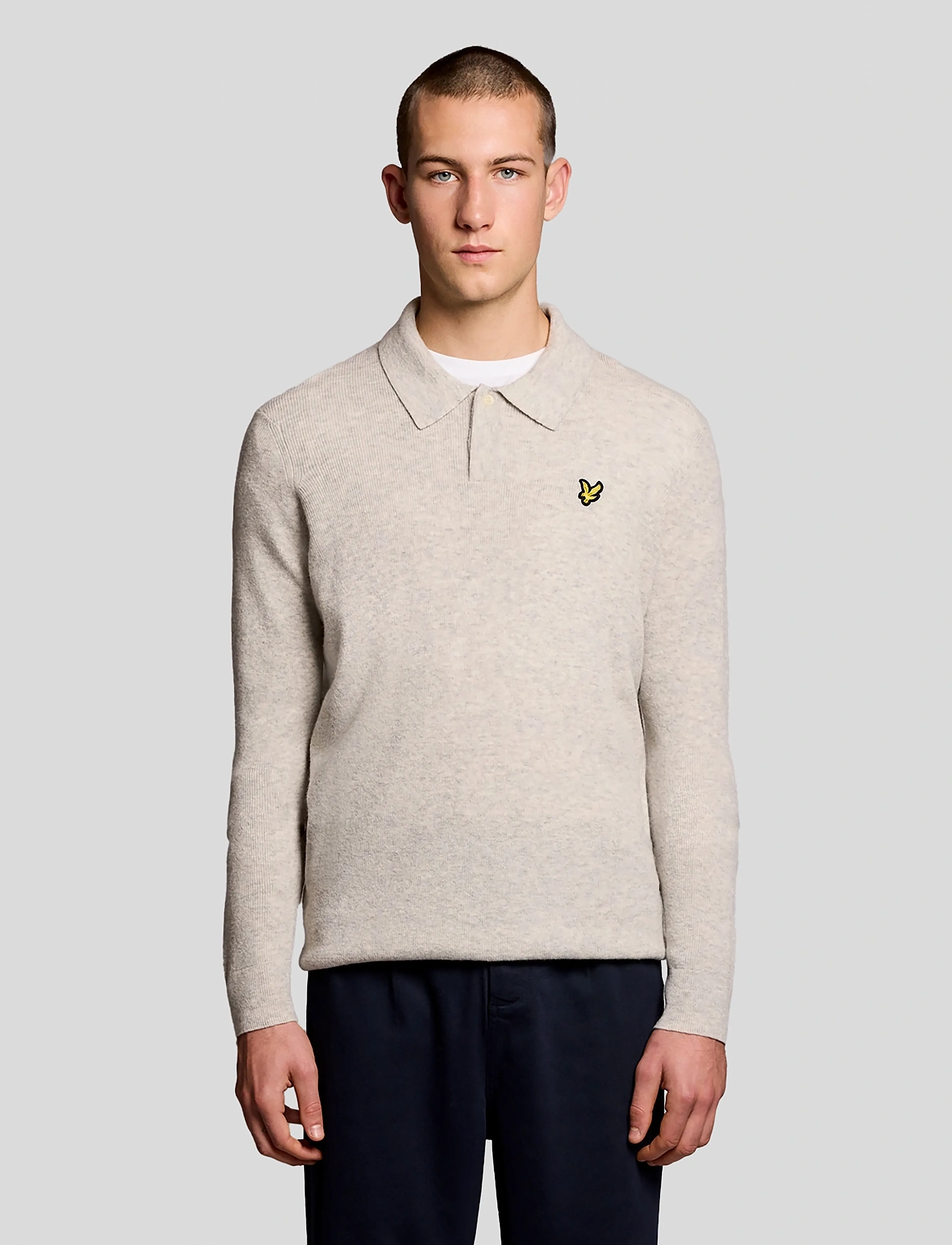 Lyle and Scott Lyle & Scott Långärmad Pikétröja Lammull Svart Storlek herr – bild 3