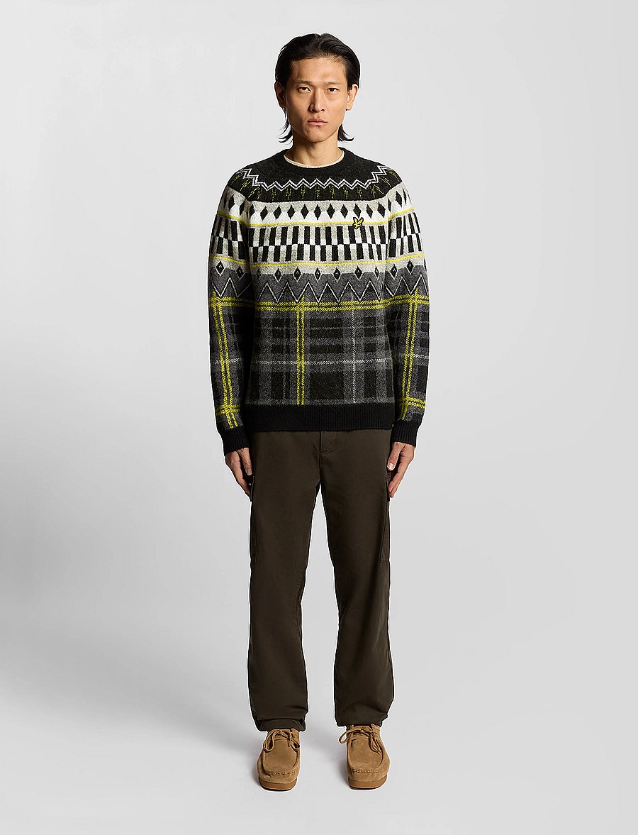 Lyle & Scott - Fair Isle Tartan Jumper - okrągły dekolt - z865 jet black - 4