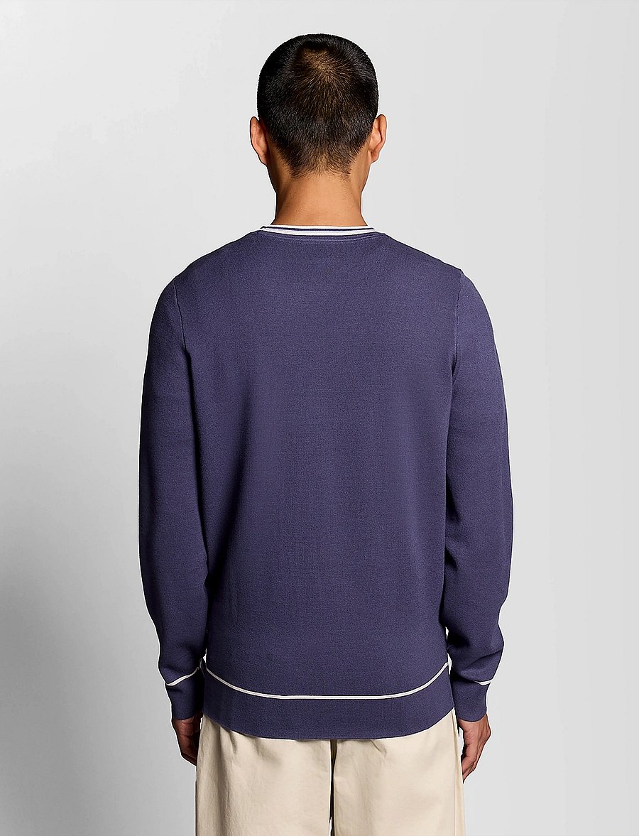 Lyle & Scott - Tipped Knitted Crew Neck Jumper - Ümara kaelusega - y125 rich navy - 3