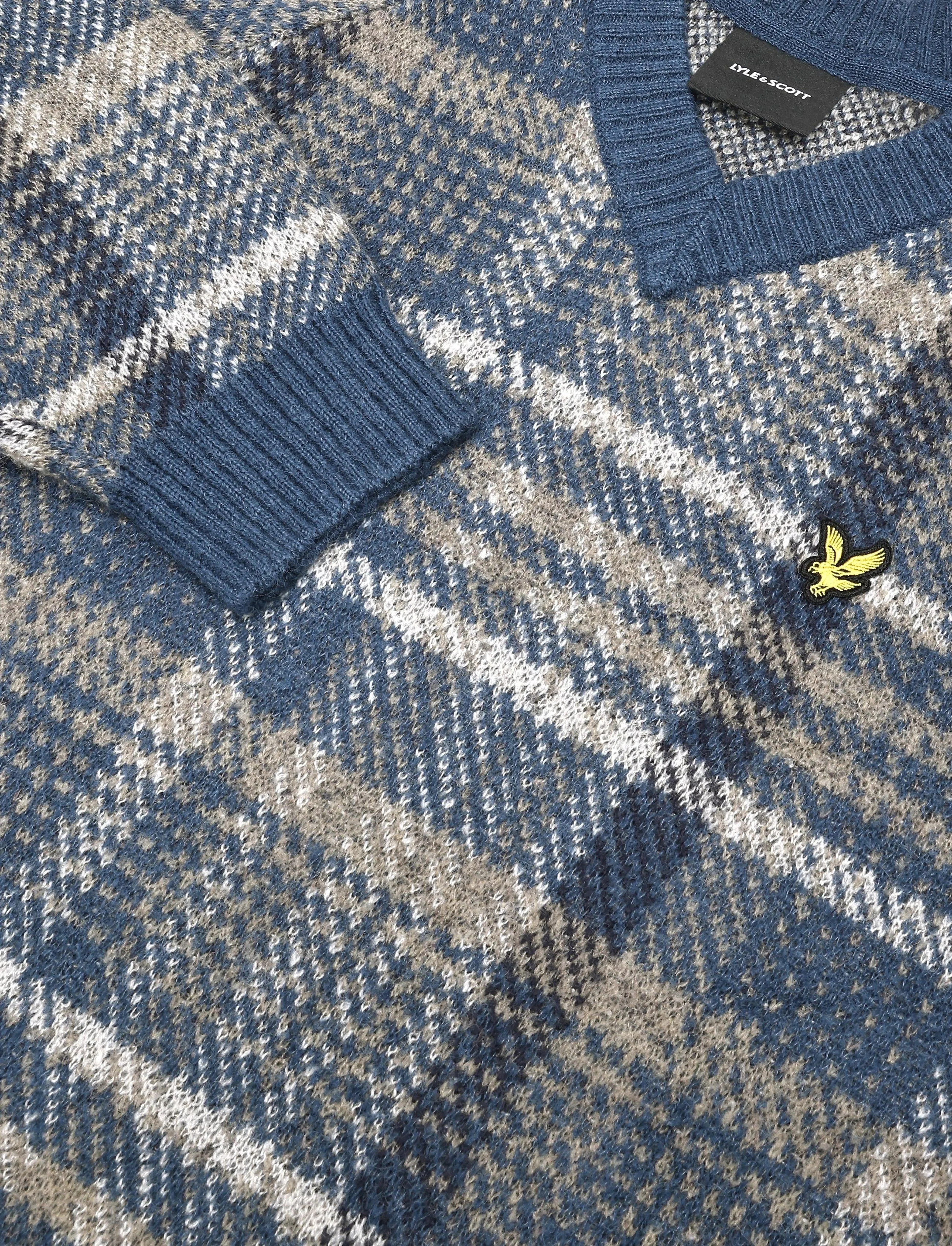Lyle & Scott - Offset Check V Neck Jumper - v-hals - aegean blue - 2