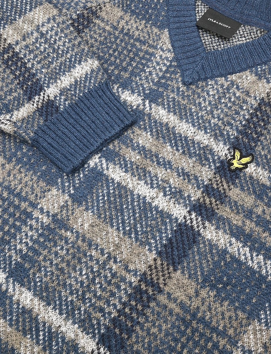 Lyle & Scott - Offset Check V Neck Jumper - v-hals - aegean blue - 2