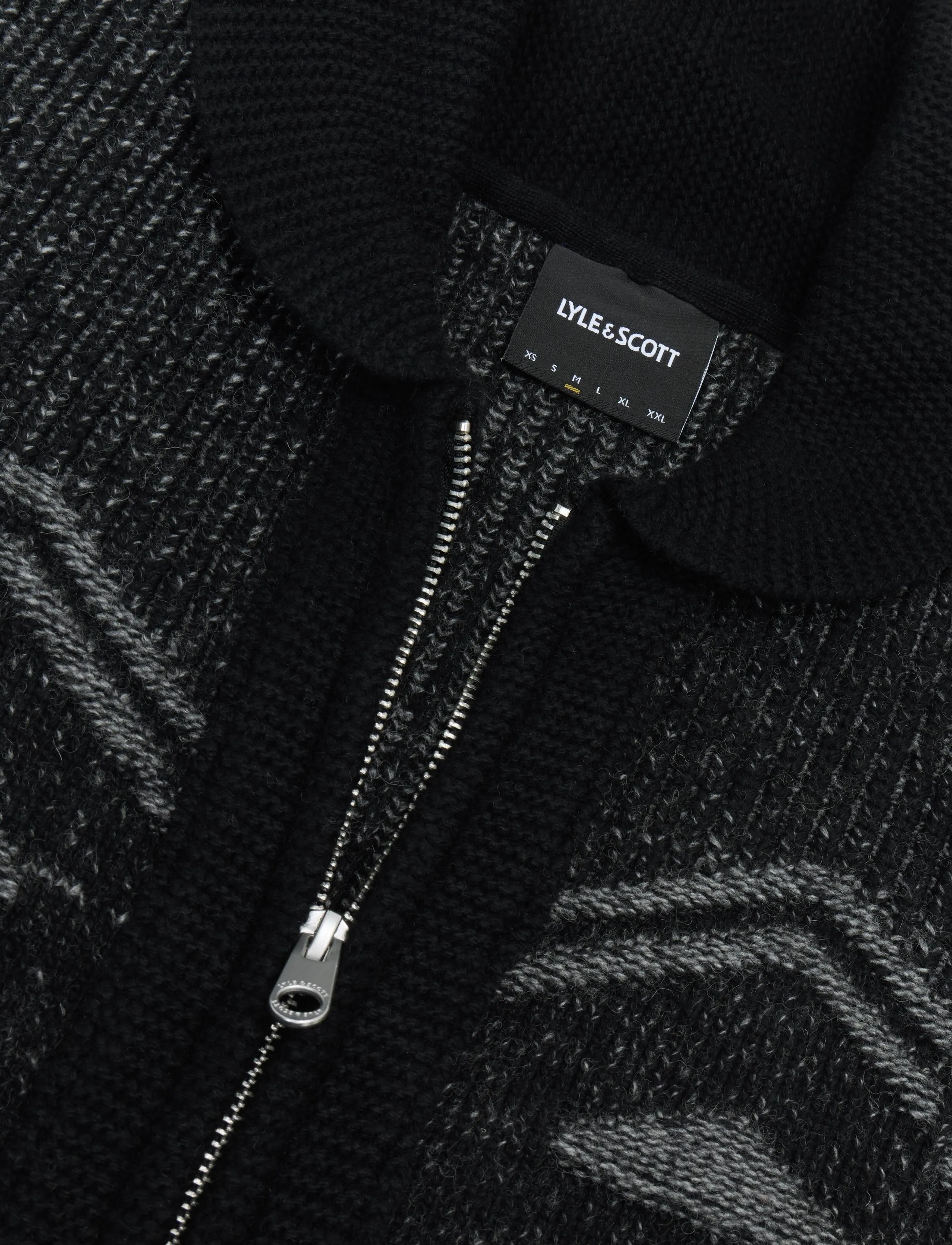 Lyle & Scott - Jacquard Full Zip Cardigan - odzież - jet black - 2