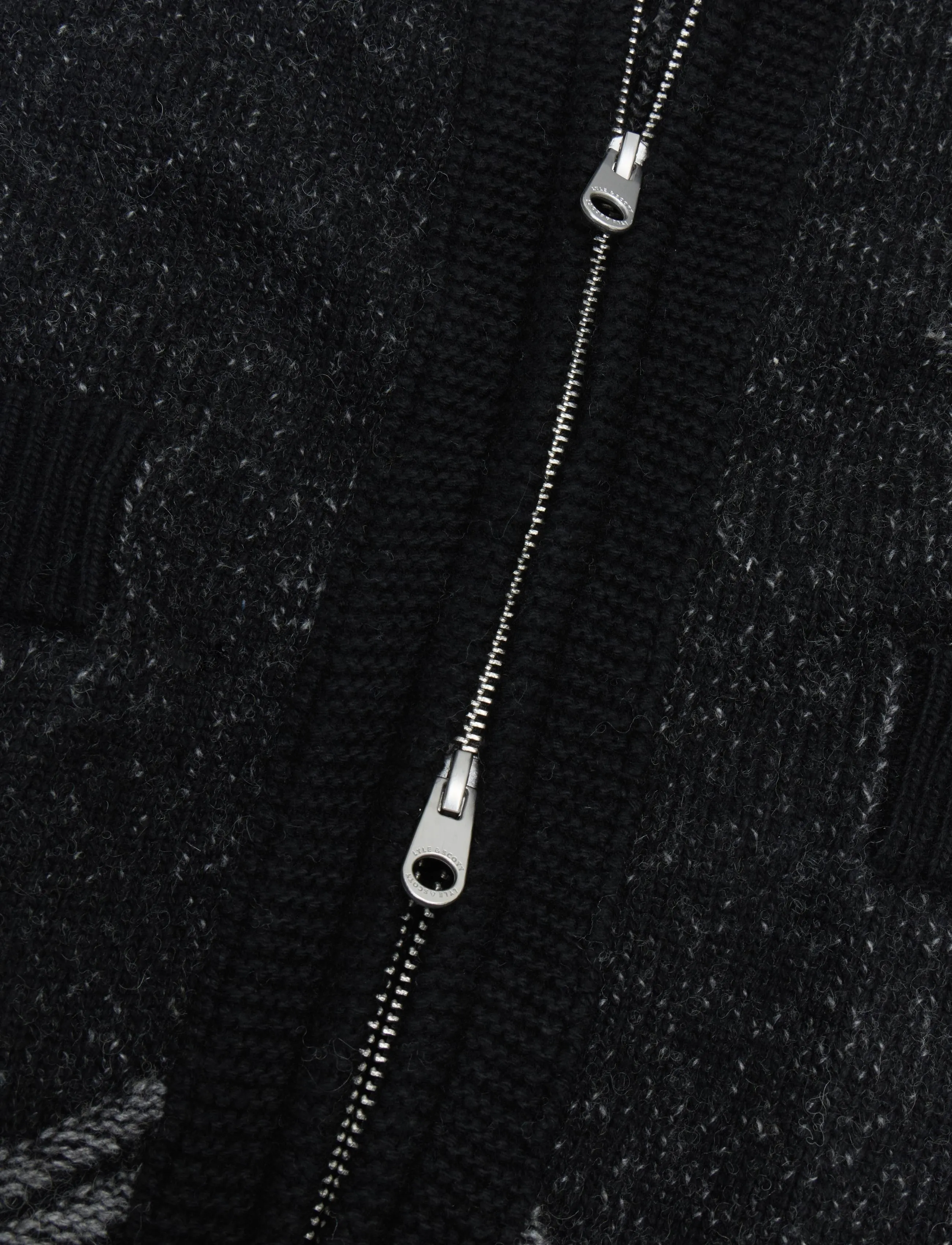 Lyle & Scott - Jacquard Full Zip Cardigan - odzież - jet black - 3