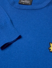 Lyle & Scott - Cotton Merino Crew Jumper - trøjer - bright blue - 6