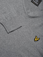 Lyle & Scott - Cotton Merino V Neck Jumper - basic knitwear - mid grey marl - 6