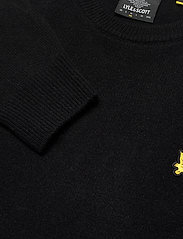 Lyle & Scott - Crew Neck Lambswool Blend Jumper - basic knitwear - jet black marl - 6