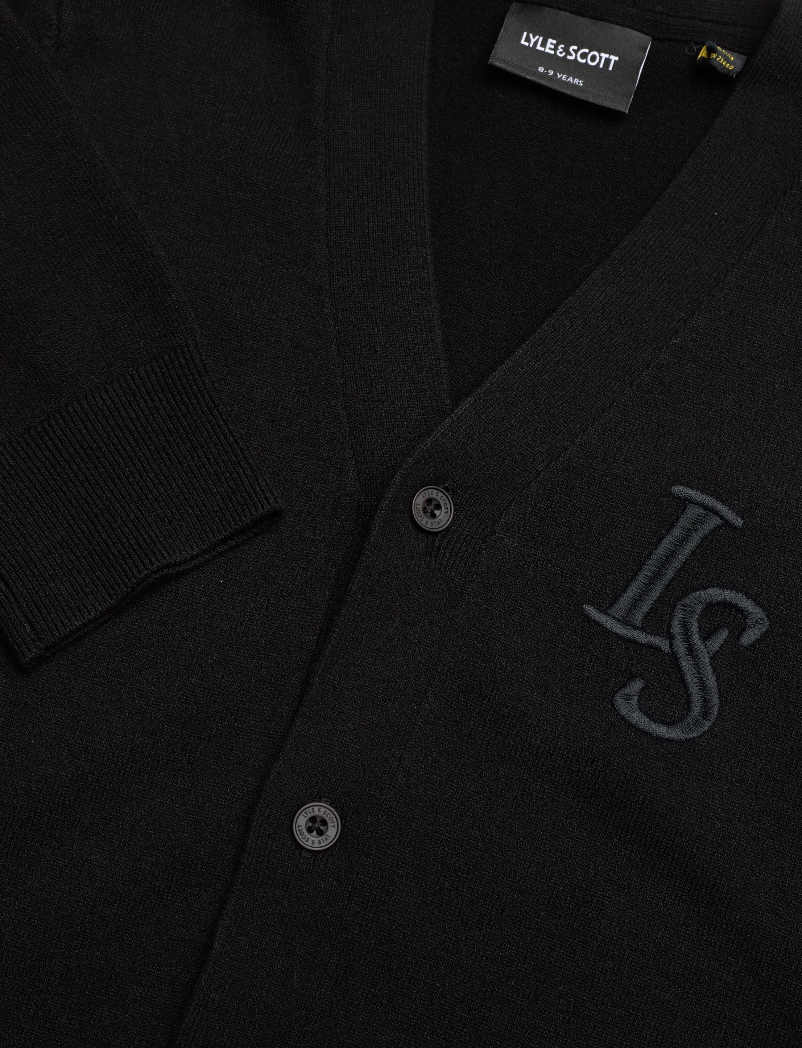 Lyle & Scott - L&S Monogram Button Through Cardigan - koftor - z865 jet black - 2