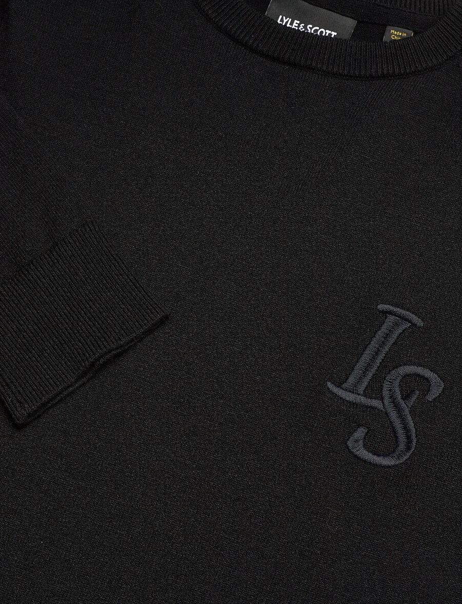 Lyle & Scott - L&S Monogram Crew Neck Jumper - stickade tröjor - z865 jet black - 2