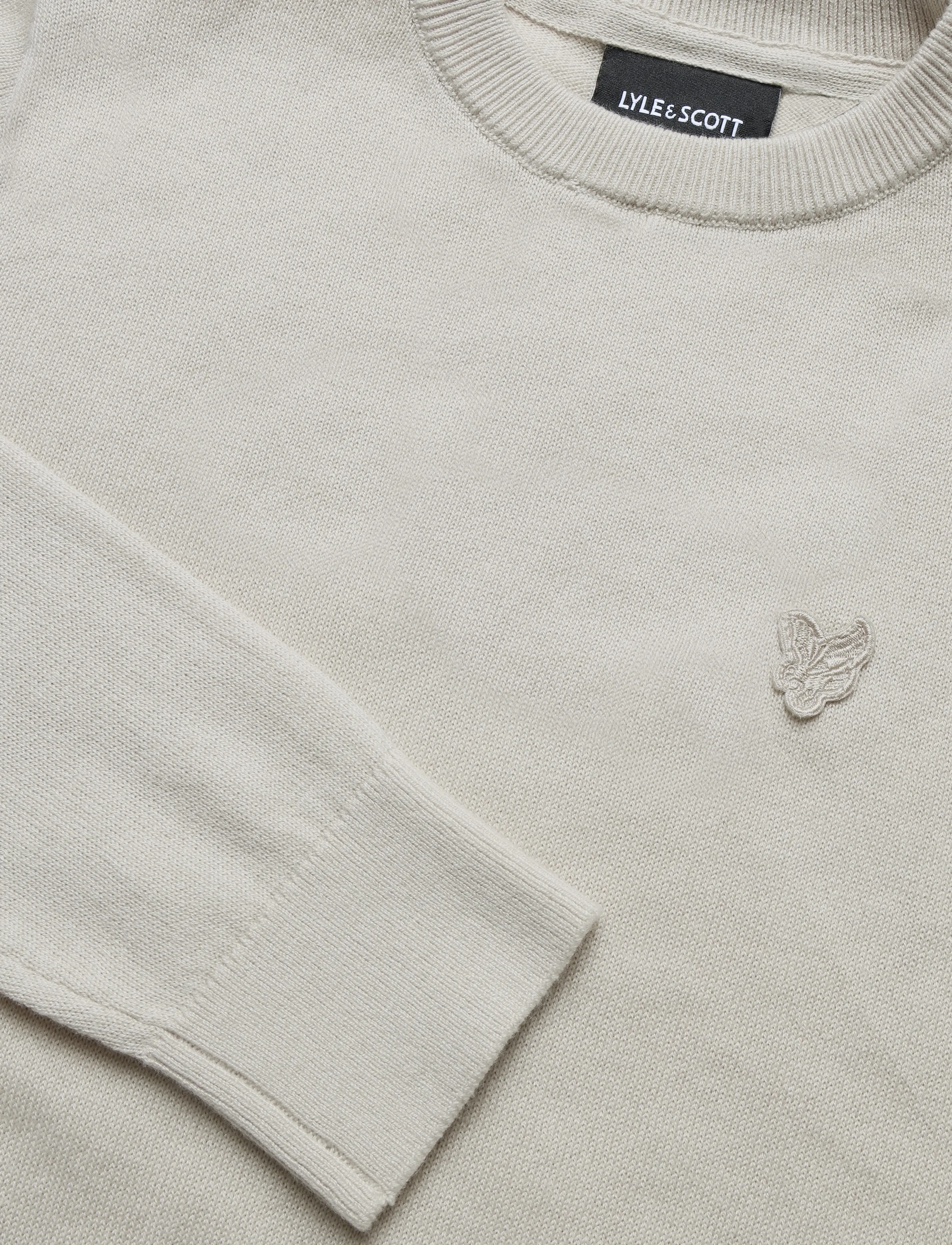 Lyle & Scott - Tonal Eagle Crew Neck Jumper - džemprid - putty - 2
