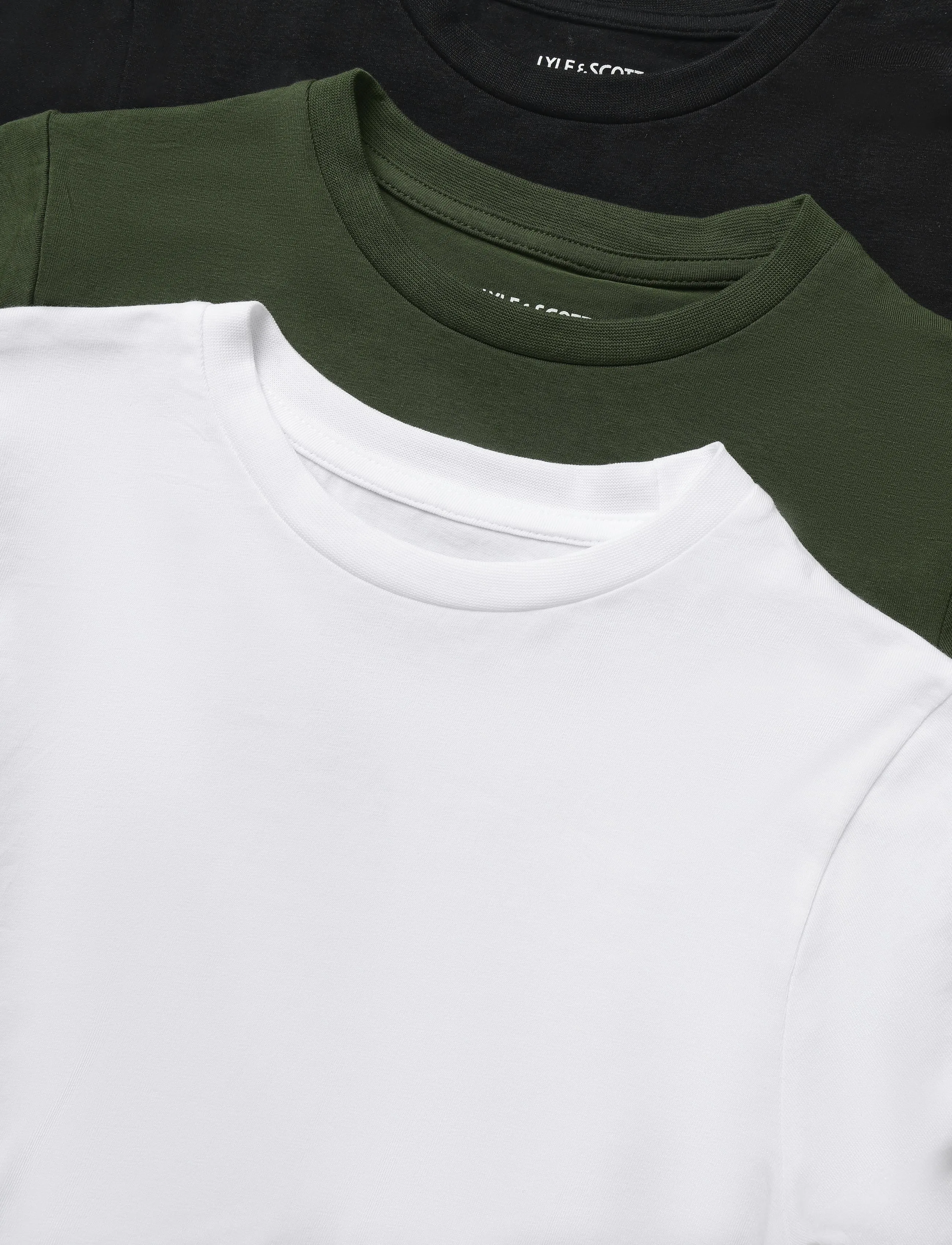 Lyle & Scott - Loungewear 3 Pack T-shirts - kortærmede t-shirts - jet black/ deep depths/ white - 2